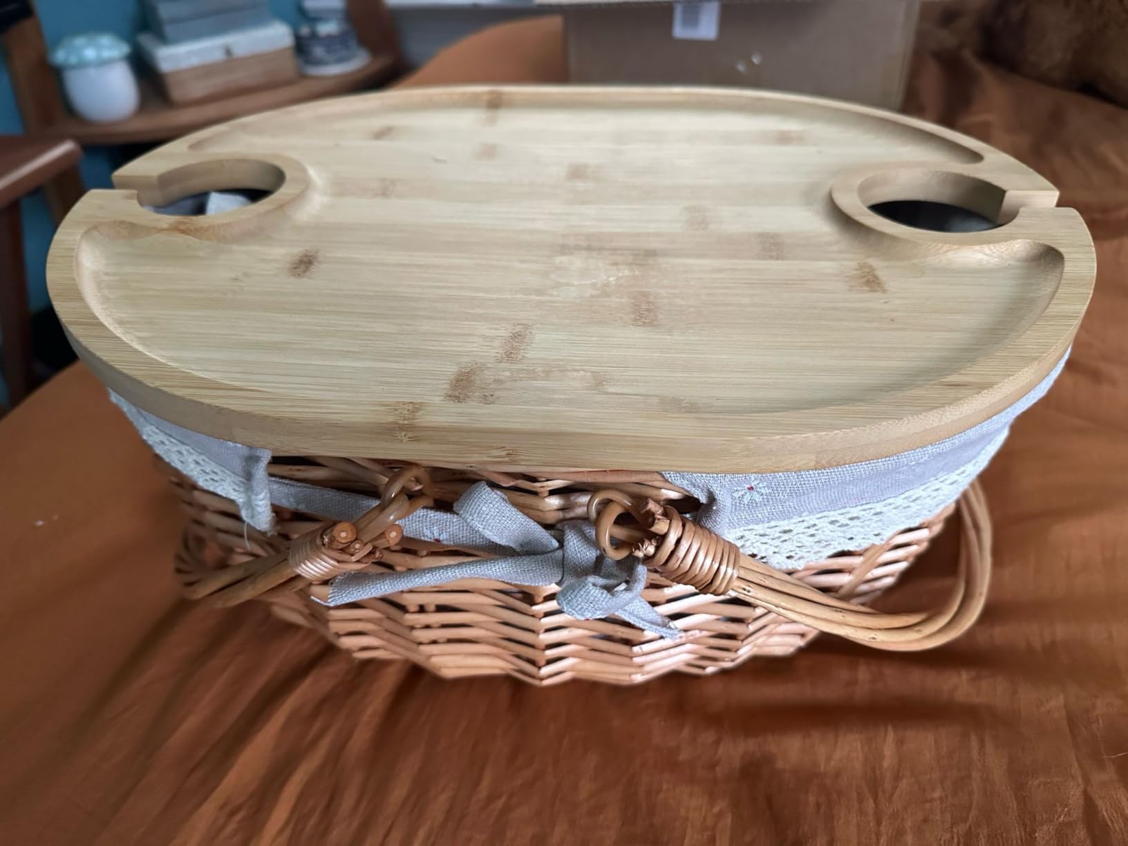 Picnic Basket for 2, Bridal Shower Gift Wedding Gifts with Mr Mrs Wine Glasses and Greeting Card, Engagement Newly Weeding Gifts for Couples 2025, Wicker Picnic Set Kit with Blanket Cooler for Beach - Customer Photo 1