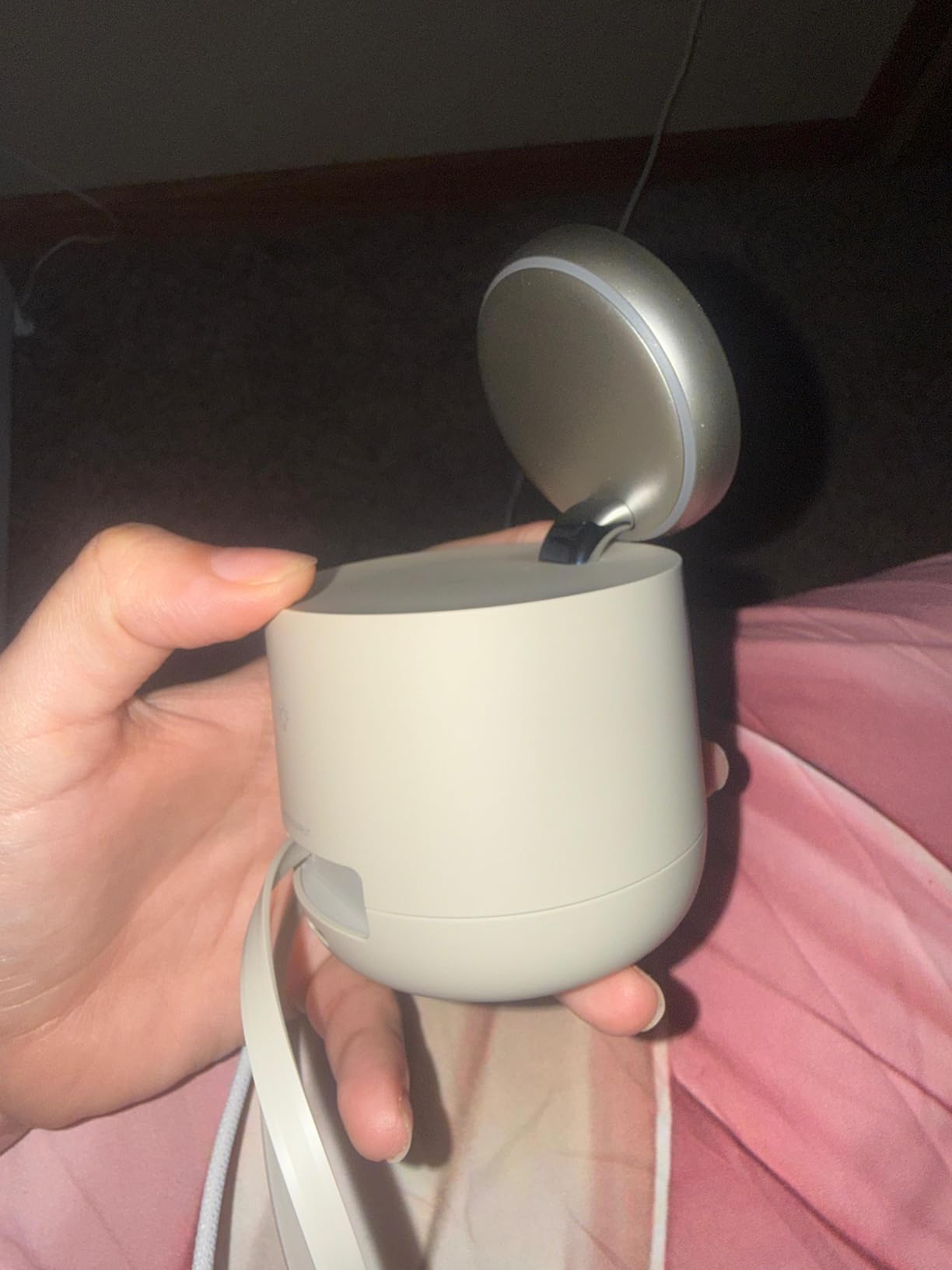 MFI Certified by Apple, 4 in 1 Magsafe Wireless Charging Station, Qi2 15W Magsafe Charger for iPhone 17/16/15/14/13/12 Series, iWatch, Airpods, iPad, 65W Charger Included (Sand, 4 in 1) Customer Review MFI Certified by Apple, 4 in 1 Magsafe Wireless Charging Station, Qi2 15W Magsafe Charger for iPhone 17/16/15/14/13/12 Series, iWatch, Airpods, iPad, 65W Charger Included (Sand, 4 in 1) - Customer Photo 1