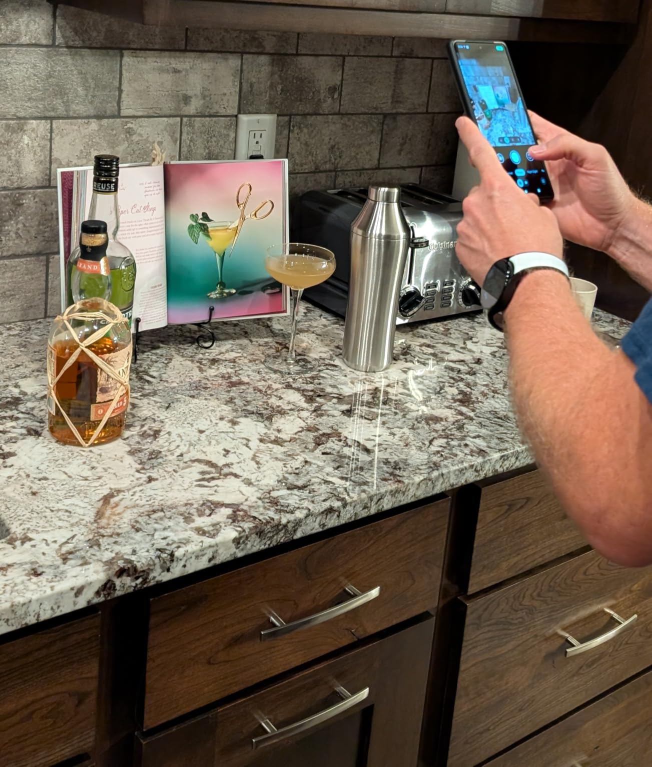 The Eras Pour: The Unofficial, Ultimate Taylor Swift Cocktail Book - Customer Photo 1