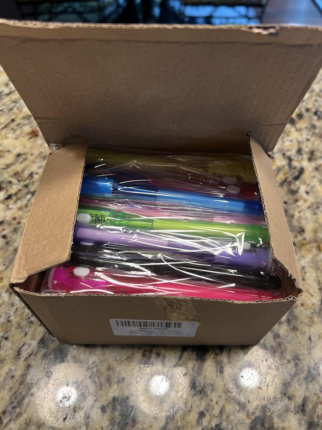 8PCS/32PCS Invisible Ink Pen with UV Light Secret Message Pen Spy Pens for Kids, Magic Invisible Markers Classroom Prizes for Students, Birthday Christmas Gift for Girls Boys Party Favors Toys - Customer Photo 3