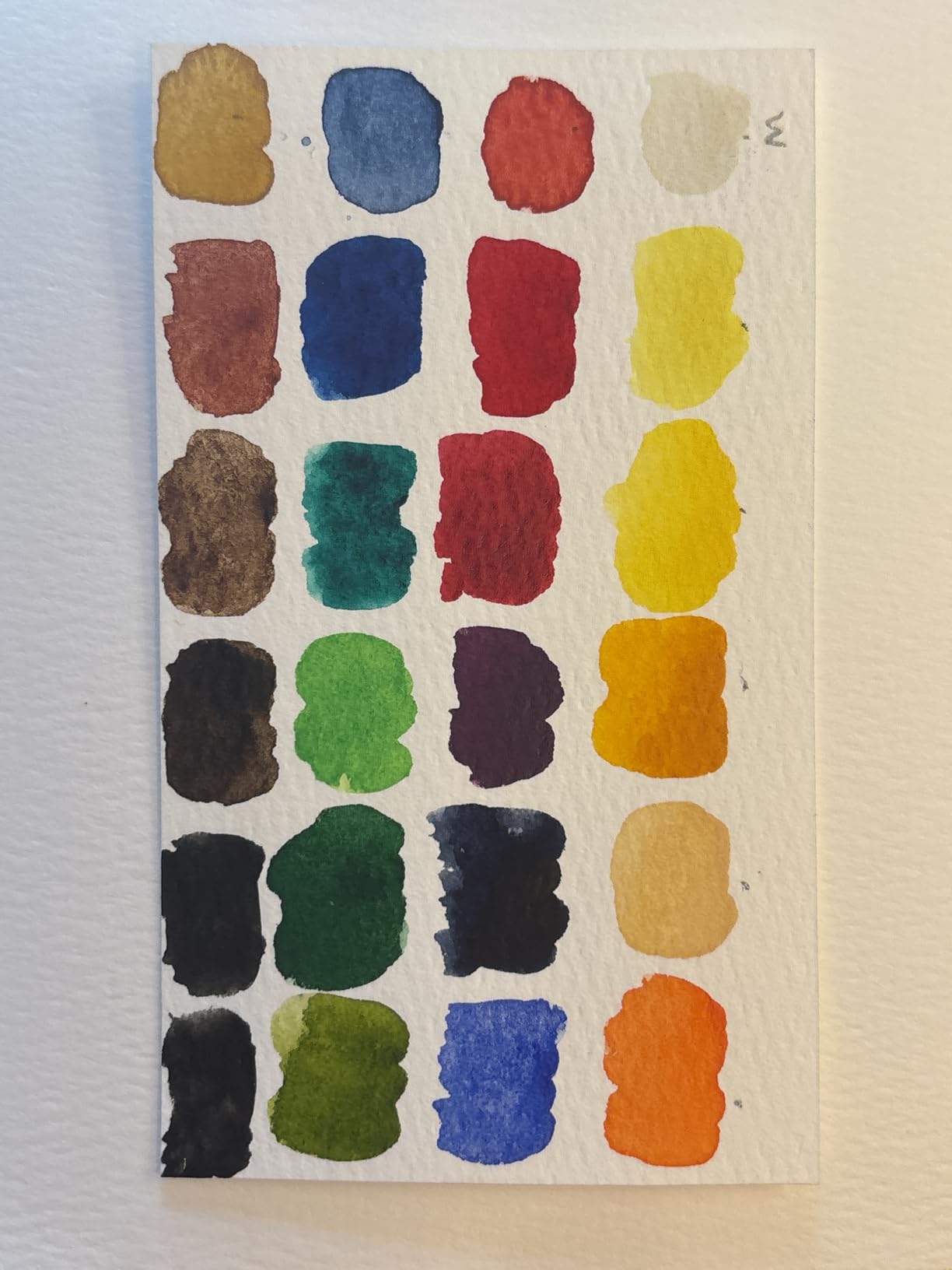 Funto Mini Watercolor Paint Set, All-In-One 24-Color Christmas Green Gift Travel Paint Kit, with Crossbody Bag, Watercolor Journal, Paint Water Cup, Pocket Set for Artists Customer Review Funto Mini Watercolor Paint Set, All-In-One 24-Color Christmas Green Gift Travel Paint Kit, with Crossbody Bag, Watercolor Journal, Paint Water Cup, Pocket Set for Artists - Customer Photo 3