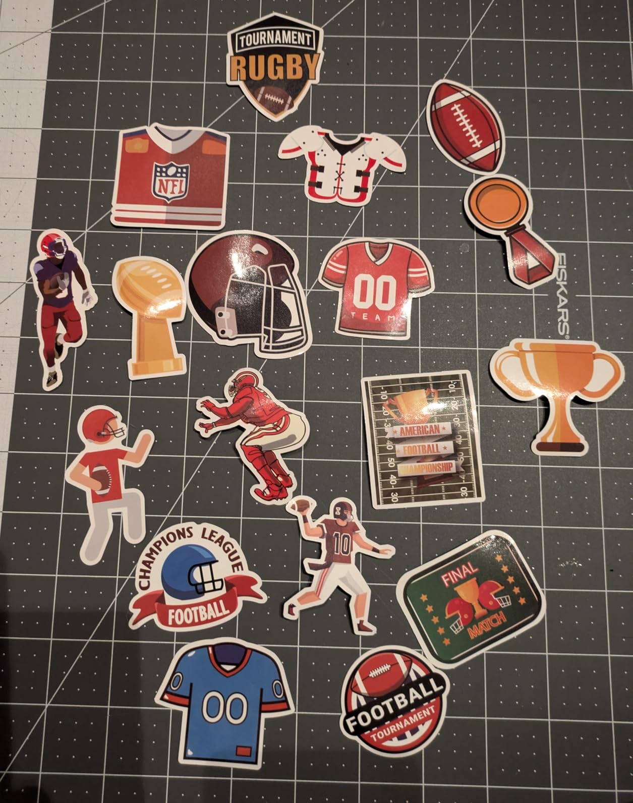 Stocking Stuffers for Kids, 100PCS Christmas Stickers, Toddler Stocking Stuffers, Kids Christmas Gifts for Boys Girls,Xmas Games Crafts Activities Party Favors Supplies - Customer Photo 2