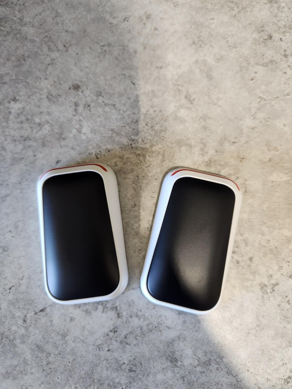 Gaiatop Electric Hand Warmers Rechargeable, Magnetic Pocket Hand Warmer 2-Pack, 3s Fast Heating, Fits in Gloves, for Winter Sports, Hunting Accessories, Stocking Stuffers Gifts for Men Women - Customer Photo 3