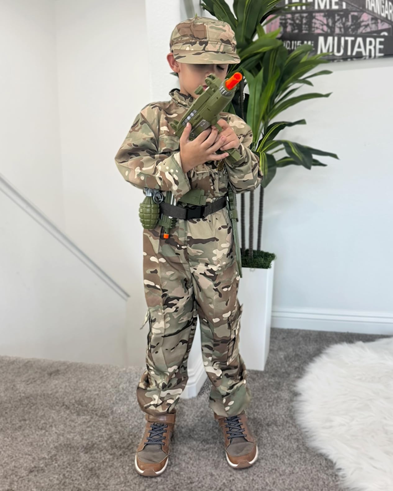 GIFTINBOX Army Costume for Kids, Boys Military Soldier Costume with Toy Accessories, Halloween Costumes for Boys Kids 3-13 - Customer Photo 1