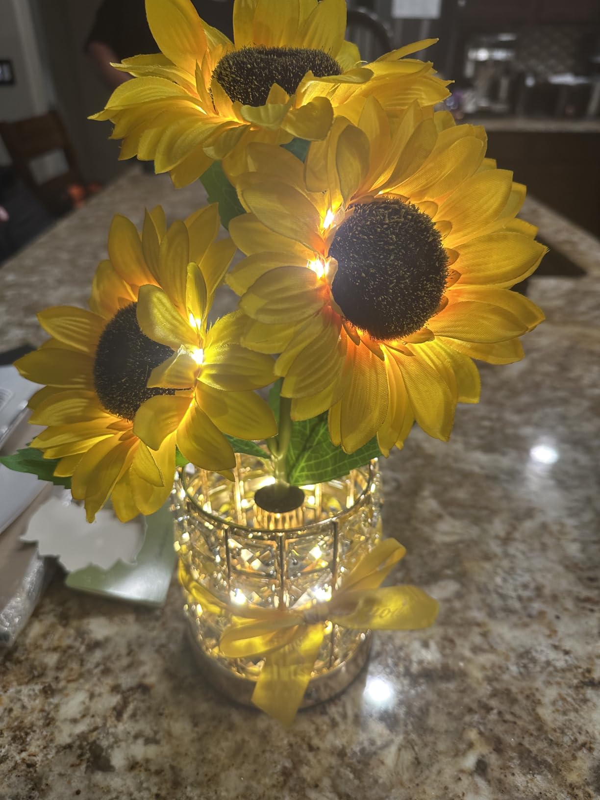 Sunflower LED Lamp,USB Rechargeable Touch Night Light, 3 Color Stepless Dimmable,Small Battery Flower Decor for Bedroom, Restaurant, Bar – Birthday, Mother's Day,Wedding Gifts for Women,Mom Customer Review Sunflower LED Lamp,USB Rechargeable Touch Night Light, 3 Color Stepless Dimmable,Small Battery Flower Decor for Bedroom, Restaurant, Bar – Birthday, Mother's Day,Wedding Gifts for Women,Mom - Customer Photo 1