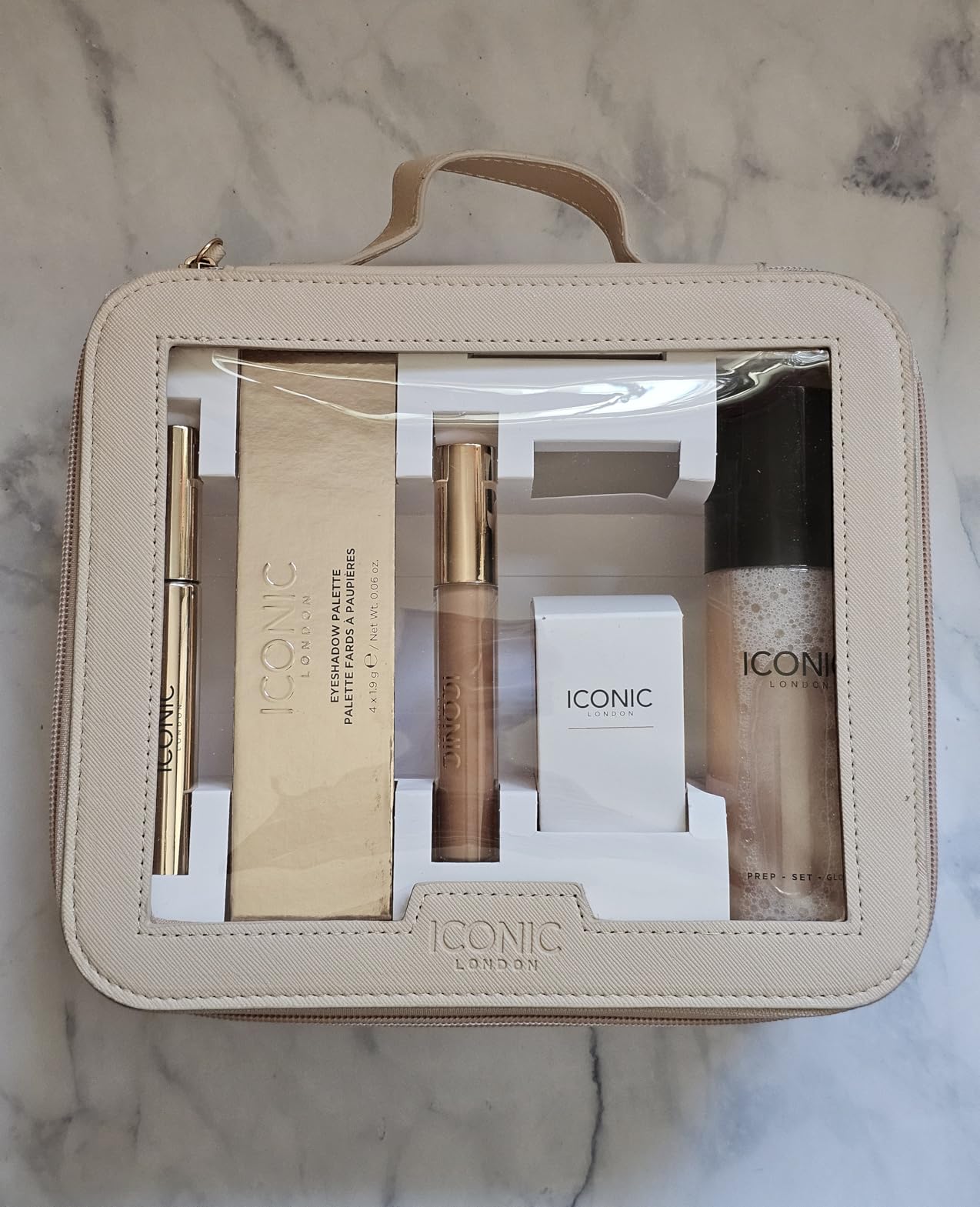 ICONIC LONDON Luxury Makeup Set for Glowy, Radiant Skin and Highlighted Finish, Perfect for Gifting, Long-Lasting, Cruelty-Free, Vegan Makeup - Customer Photo 3