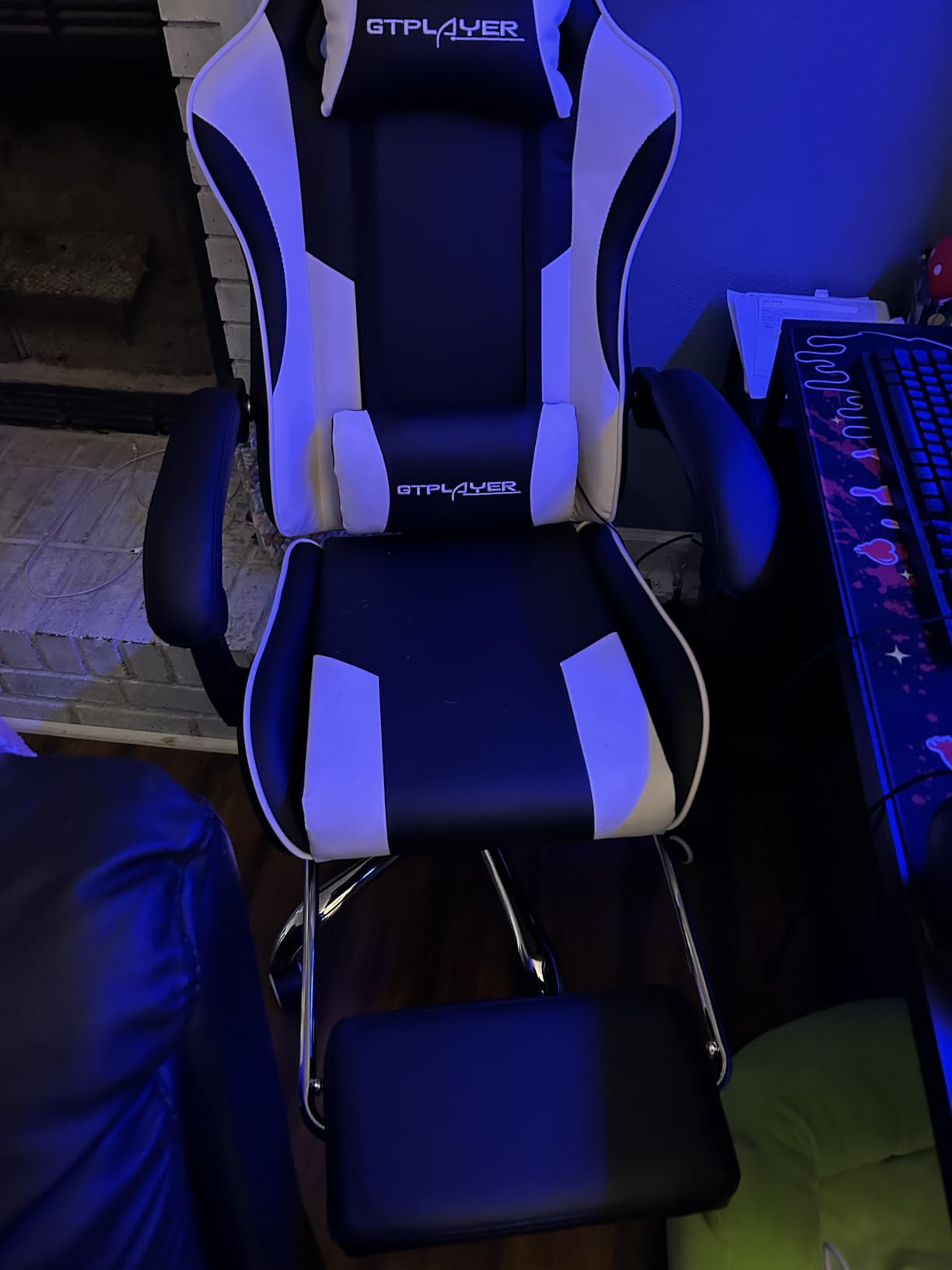 GTPLAYER Gaming Chair, Computer Chair with Footrest and Lumbar Support, Height Adjustable Game Chair with 360°-Swivel Seat and Headrest and for Office or Gaming (Snow White) - Customer Photo 1