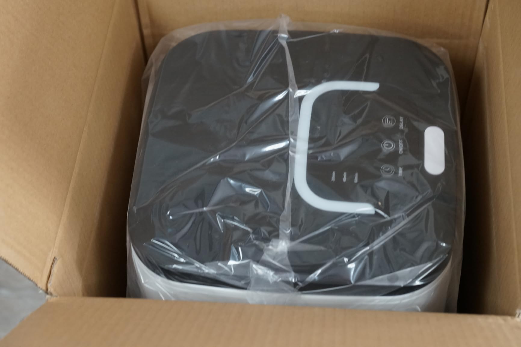 STARLEAD Heated Towel Warmers for Bathroom - 20L Large Towel Warmer Bucket, Wood Handle, Auto Shut Off, Bluetooth and RGB, Fits Up to Two 40 STARLEAD Heated Towel Warmers for Bathroom - 20L Large Towel Warmer Bucket, Wood Handle, Auto Shut Off, Bluetooth and RGB, Fits Up to Two 40