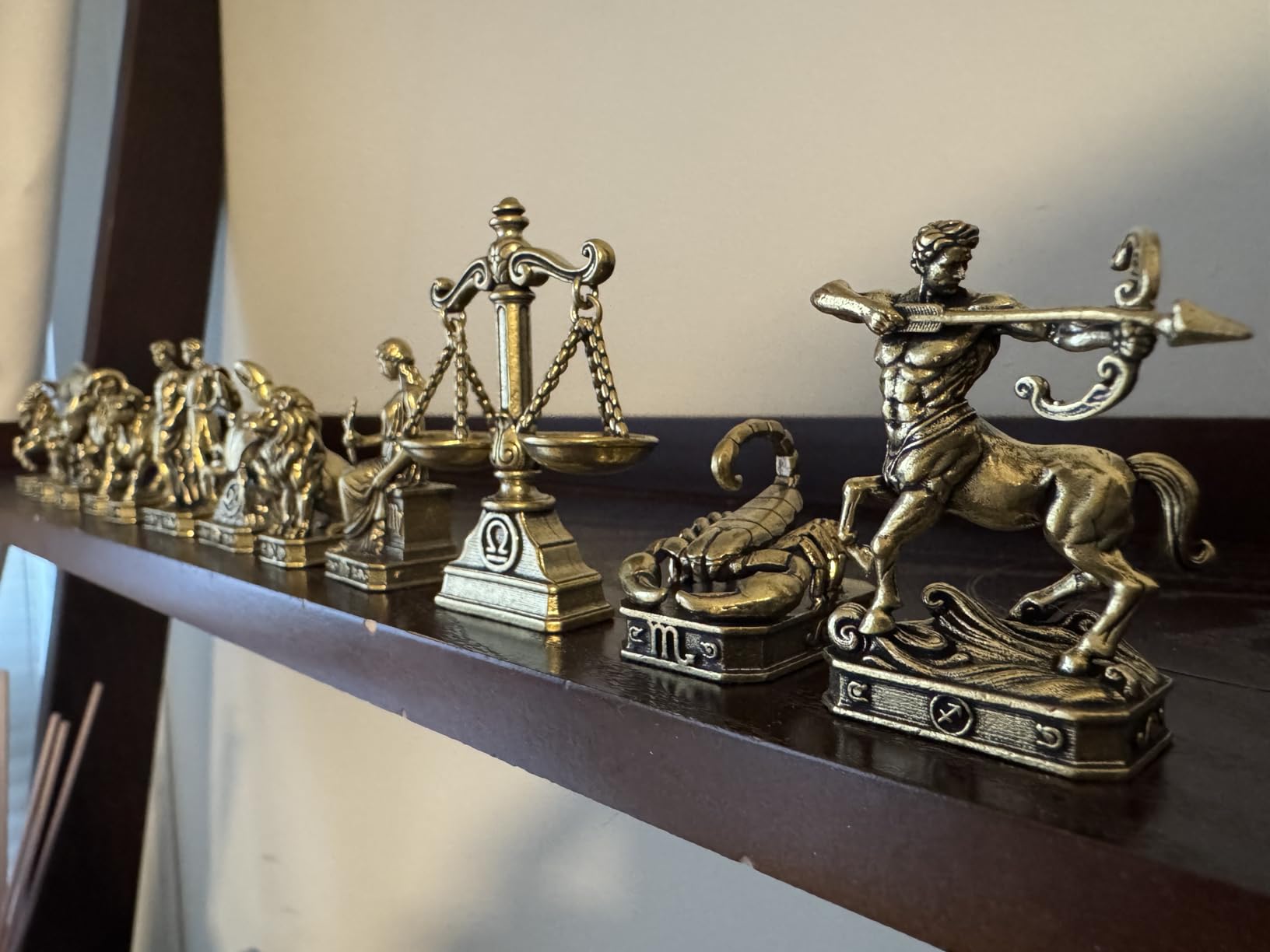 Taurus – Taurus Bull Zodiac Sign Brass Sculpture – Solid Handcrafted Retro Figurine, Elegant Home & Office Desk Decor, Astrology Lover Gift - Customer Photo 1