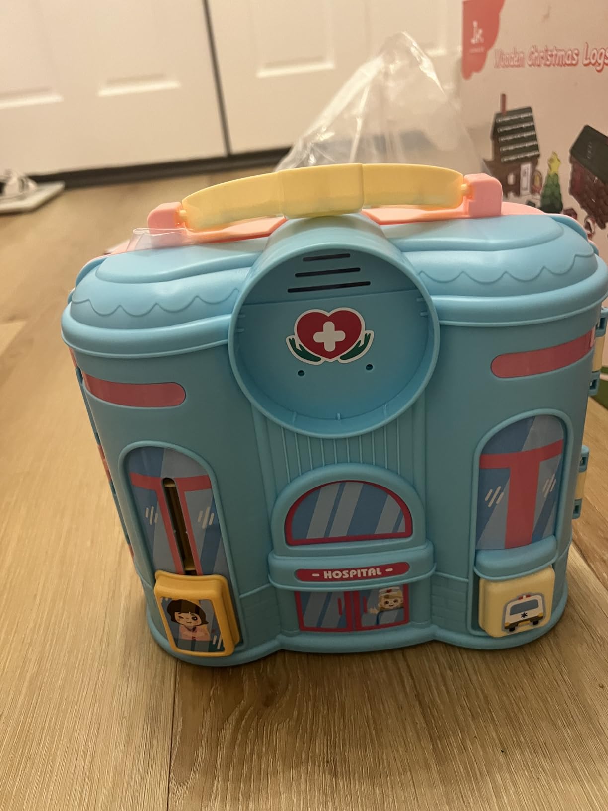 Doctor Kit Toys for Toddlers 1 2 3, Pretend Doctor Playset with Hospital Scene, Role Play Medical Toys for Kids 12-18 Months, Ideal Birthday Xmas Gift for Girls Ages 1-3 - Customer Photo 2