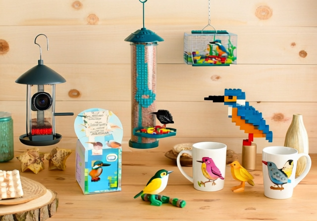 15 Best Gifts For Bird Lovers [cy] - Expert Reviews & Guide - PropelRC