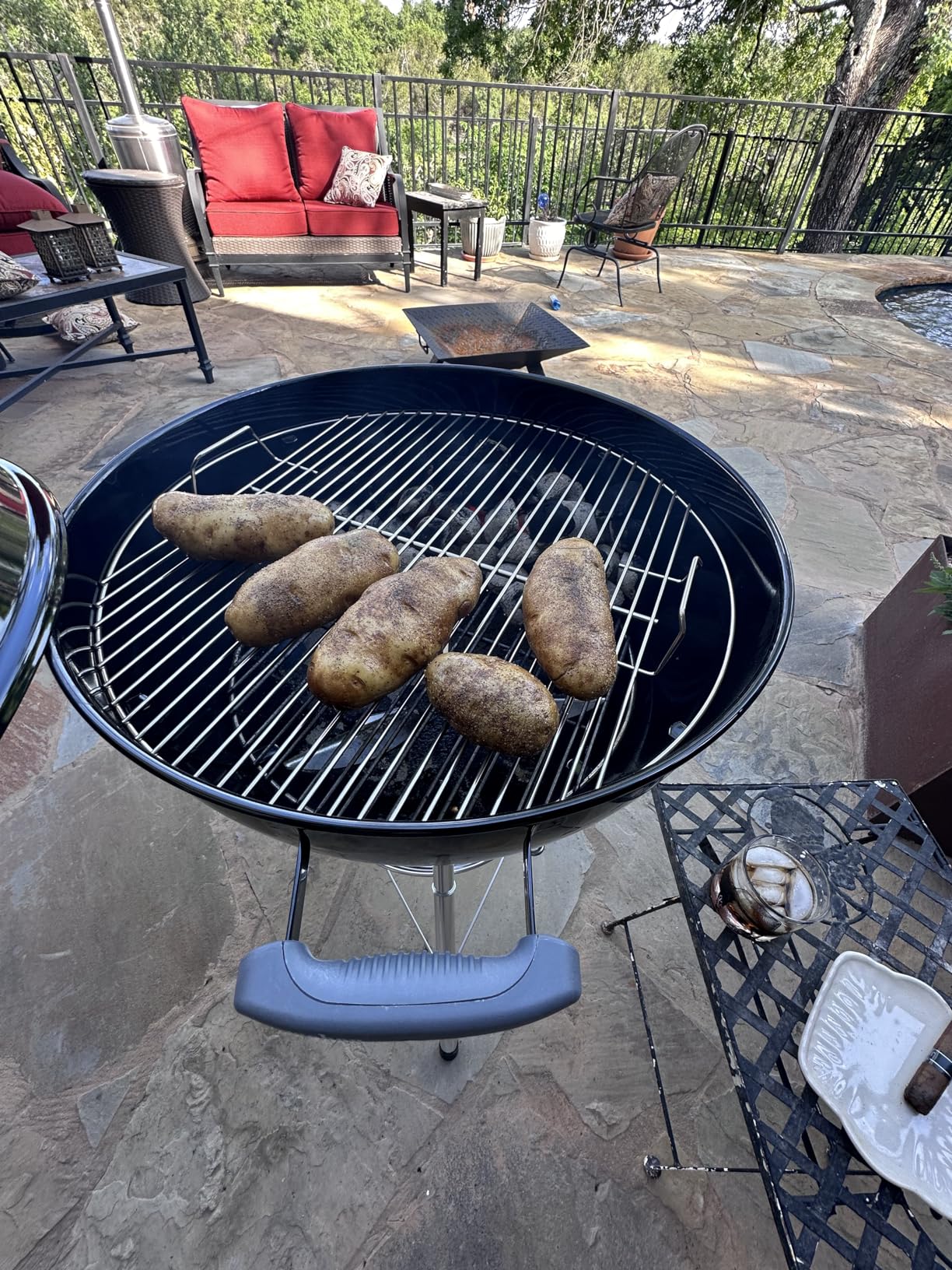 Weber Original Kettle Charcoal Grill for Outdoor Cooking and Barbecue, 22-Inch, Black - Customer Photo 2