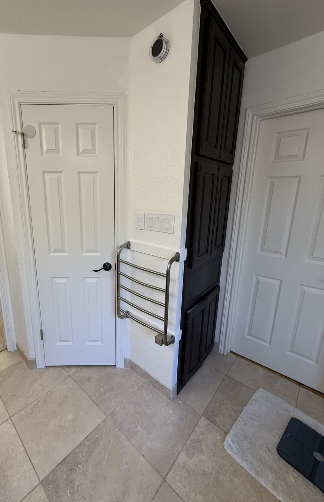 Warmrails Classic Towel Warmer - Free-Standing or Wall Mounted Towel Warmer Rack for Drying Towels and Garments - 37.5-Inch Nickel Finish Frame with 4 Bars - Model HCS Customer Review Warmrails Classic Towel Warmer - Free-Standing or Wall Mounted Towel Warmer Rack for Drying Towels and Garments - 37.5-Inch Nickel Finish Frame with 4 Bars - Model HCS - Customer Photo 1