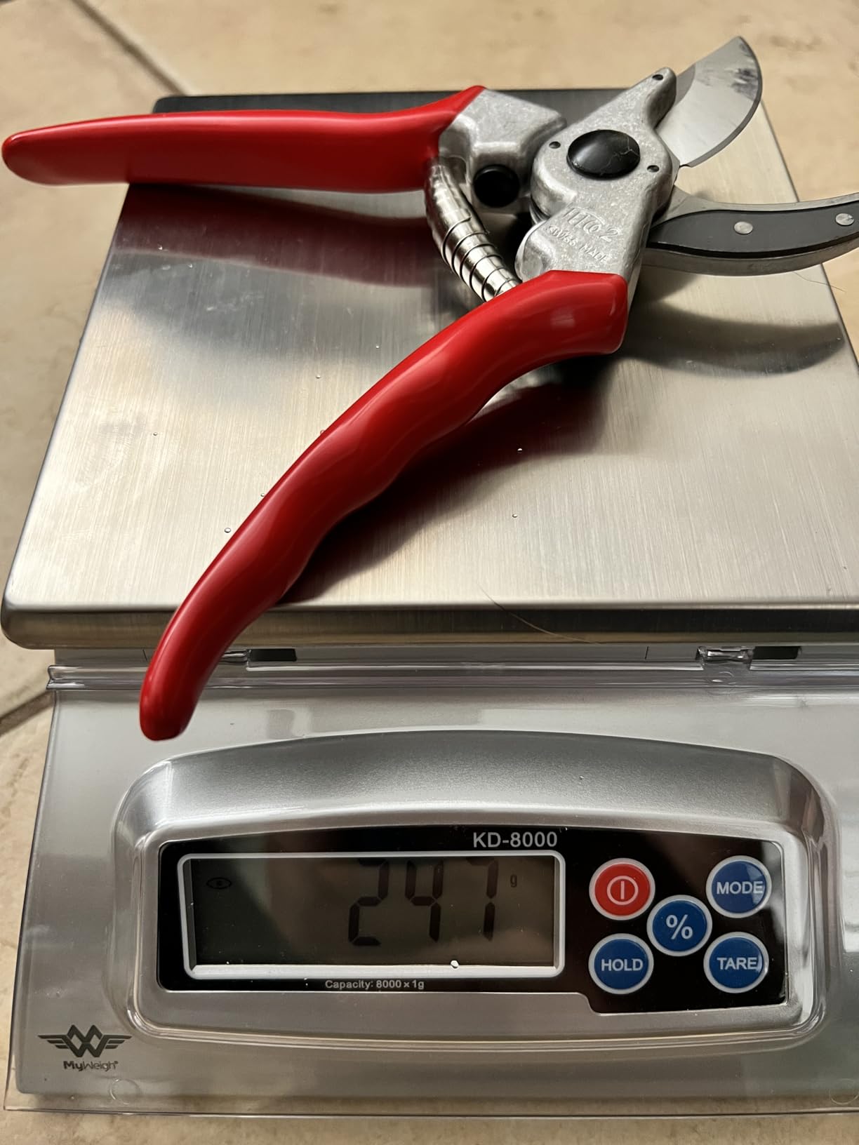 Felco F5 Pruning Shears – 8.9