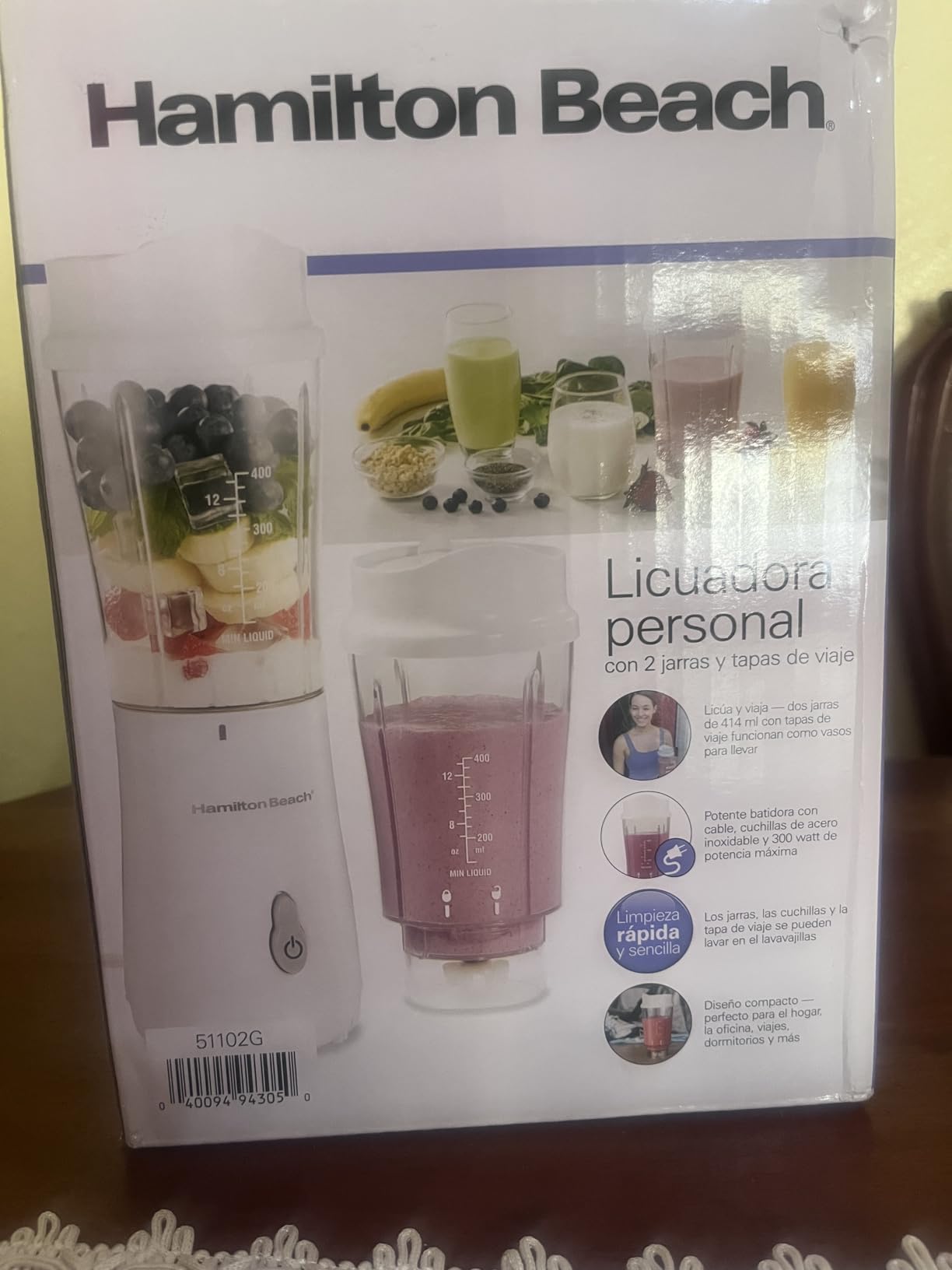 Hamilton Beach Portable Blender for Shakes and Smoothies, 14 Oz BPA Free Travel Cup & Lid, Durable Stainless Steel Blades, Personal Smoothie Blender, White (51101V) - Customer Photo 2