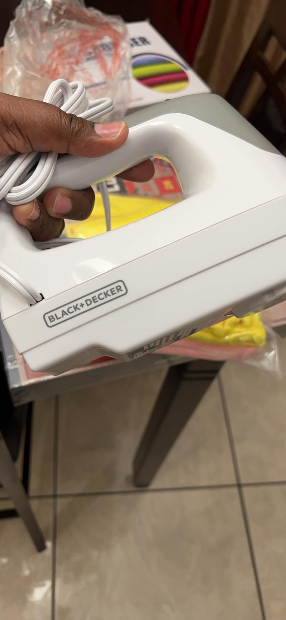 BLACK+DECKER Lightweight Hand Mixer, White, MX1500W - Customer Photo 2