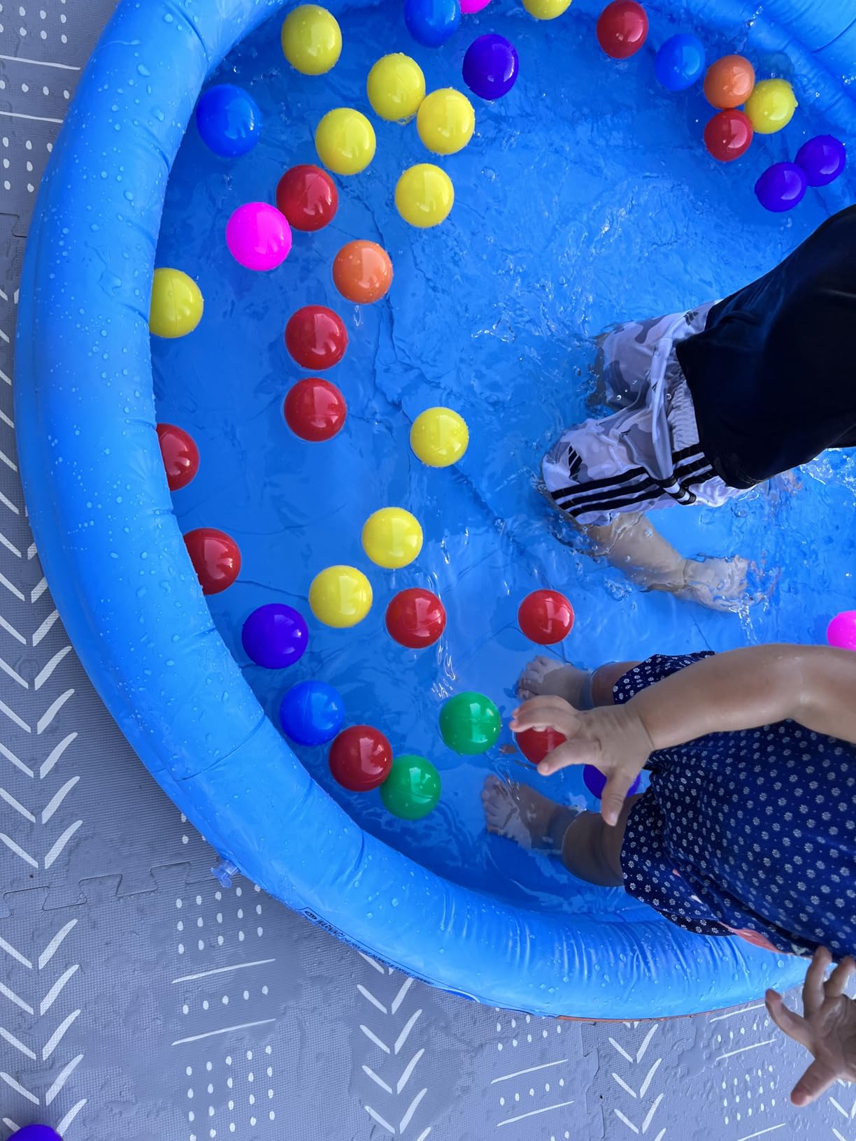 INTEX 59416EP Crystal Blue Inflatable Kiddie Swimming Pool, 45in x 10in - Customer Photo 1