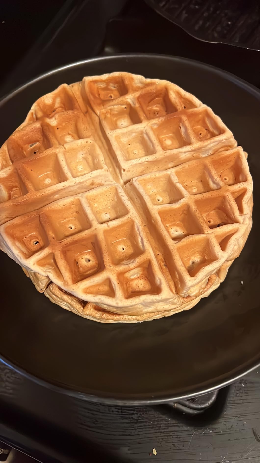 Presto 03510 Ceramic FlipSide Belgian Waffle Maker, Nonstick, Cool Touch Handles, Black - Customer Photo 4