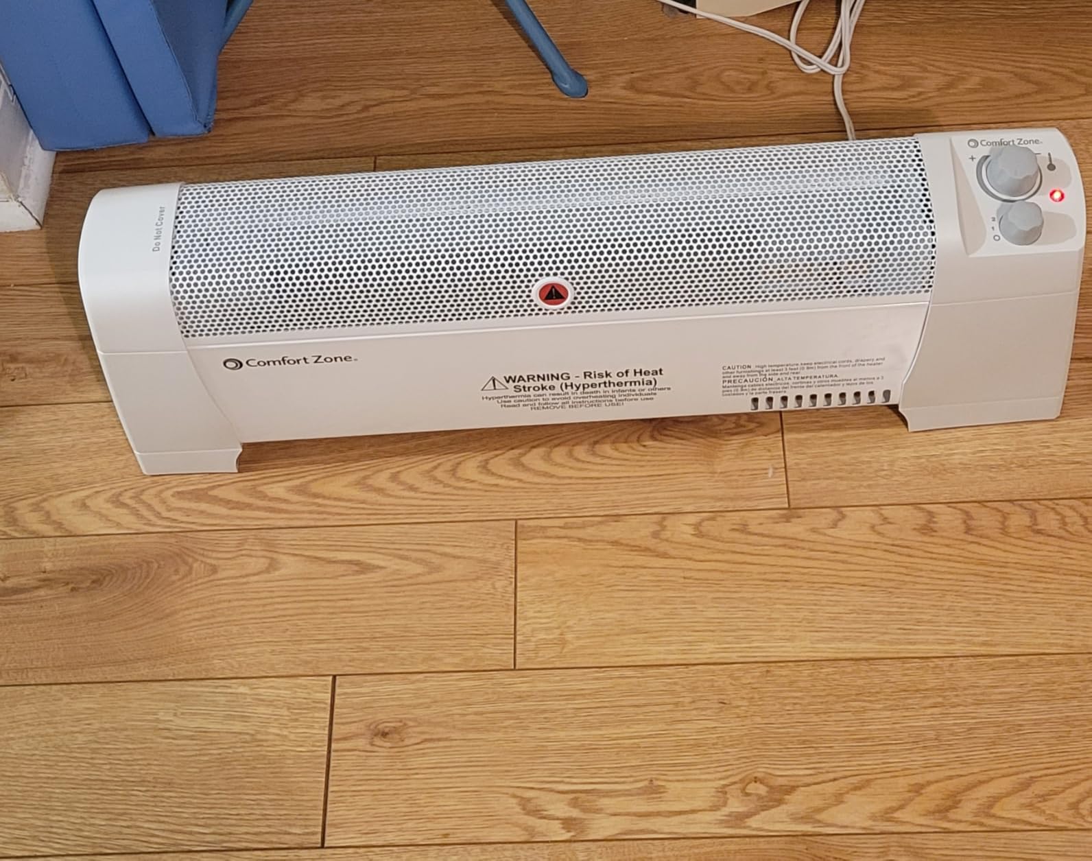 Comfort Zone CZ600 750/1,500-Watt Electric Baseboard Space Heater with Adjustable Thermostat, Dent-Proof End Panels, Overheat Protection System, Safety Tip-Over Switch, & Stay-Cool Body, White - Customer Photo 1