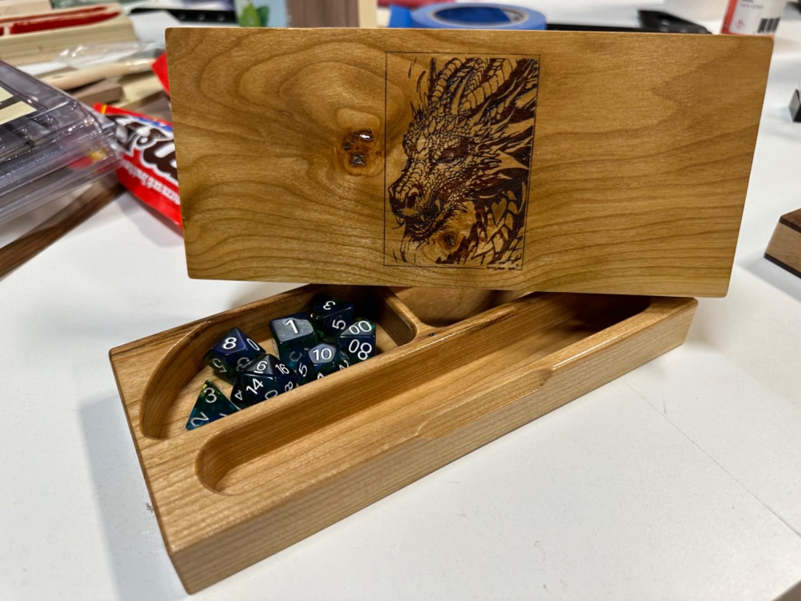 Deft Interior Clear Wood Finish Gloss Lacquer, 12.25-Ounce Aerosol Spray Customer Review Deft Interior Clear Wood Finish Gloss Lacquer, 12.25-Ounce Aerosol Spray - Customer Photo 1