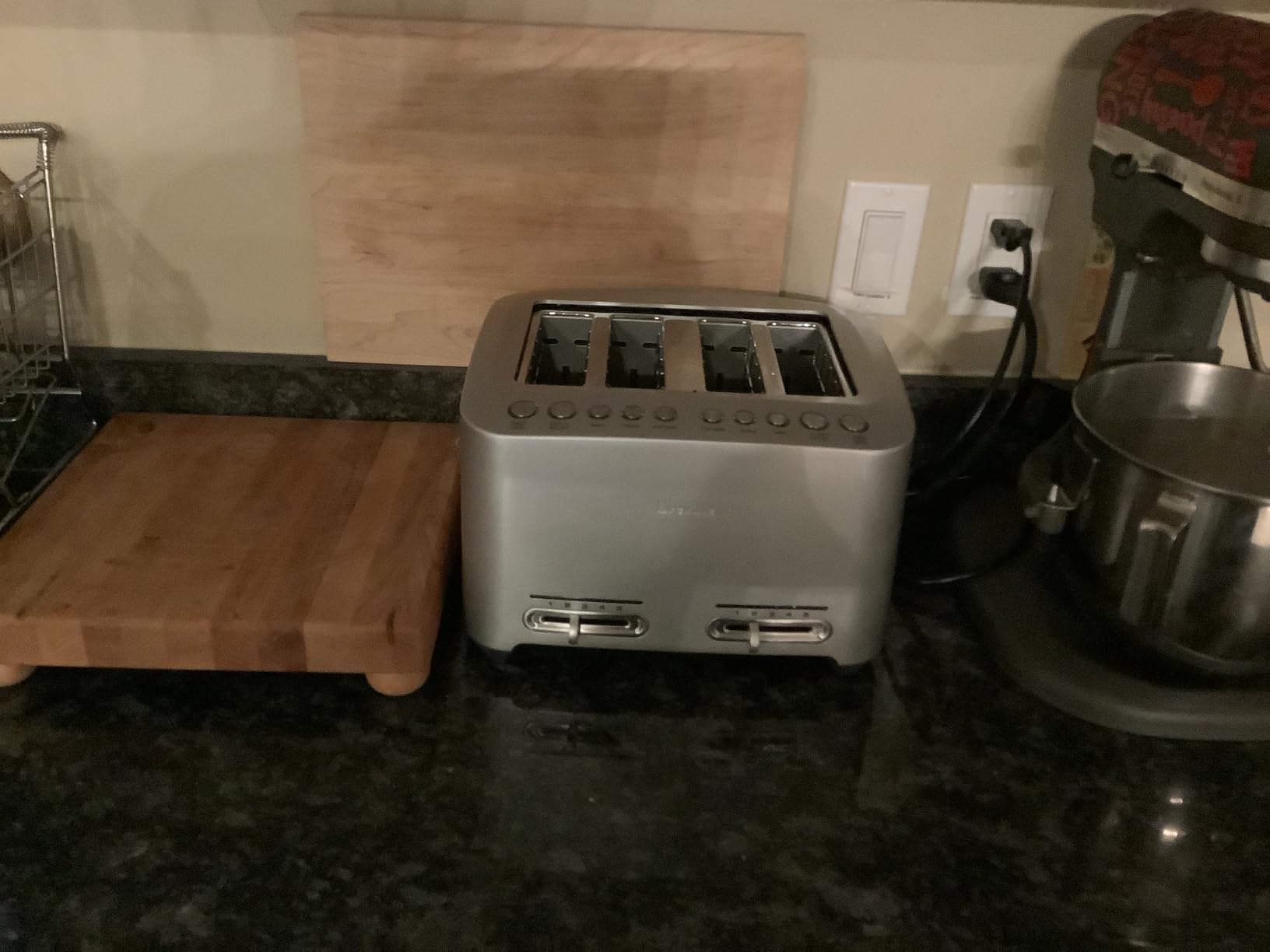 Breville BTA840XL Die-Cast Smart Toaster, 4 Slice, Brushed Stainless Steel - Customer Photo 1