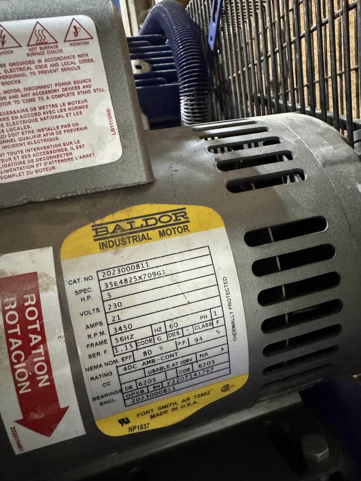 Quincy QT-54 Splash Lubricated Reciprocating Air Compressor - 5 HP, 230 Volt, 1 Phase, 60-Gallon Vertical, Model Number 2V41C60VC - Customer Photo 2