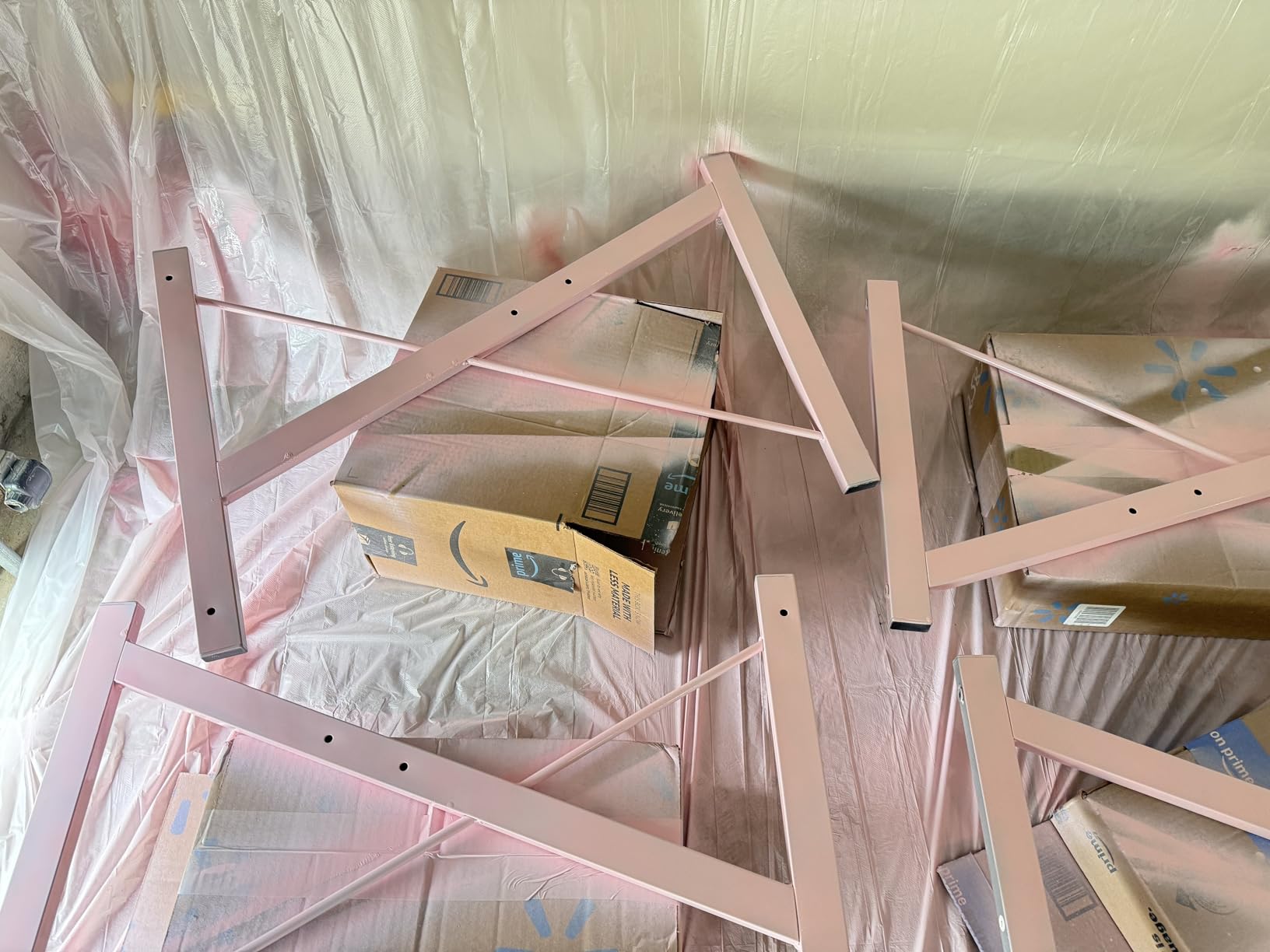 Rust-Oleum 334048 Painter's Touch 2X Ultra Cover Spray Paint, 12 oz, Gloss White Customer Review Rust-Oleum 334048 Painter's Touch 2X Ultra Cover Spray Paint, 12 oz, Gloss White - Customer Photo 5