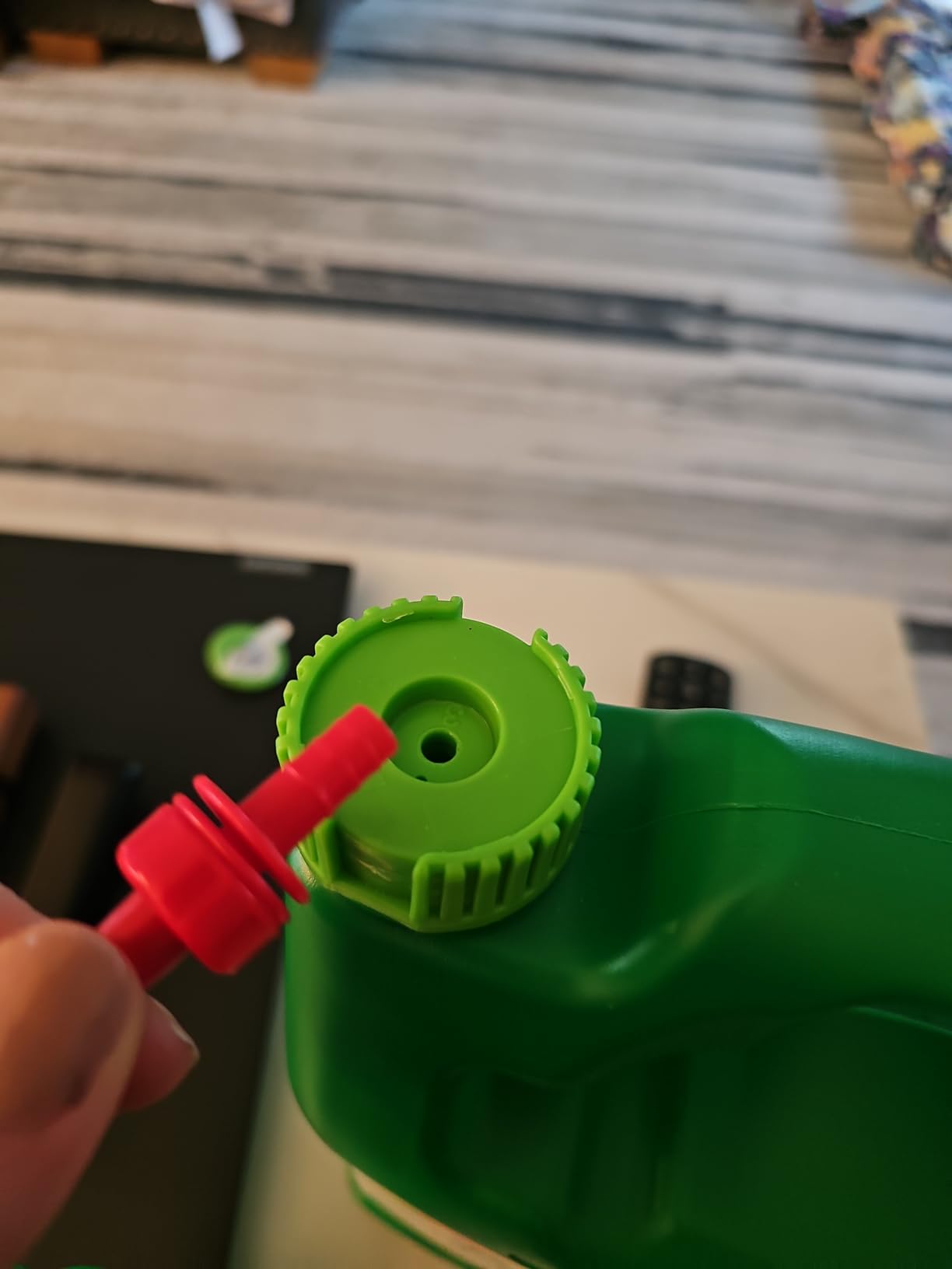 NATRIA Insecticidal Soap, Ready-to-Use Garden Bug Treatment, Insect Killer for Indoor and Outdoor Plants, 24 Ounce - Customer Photo 5