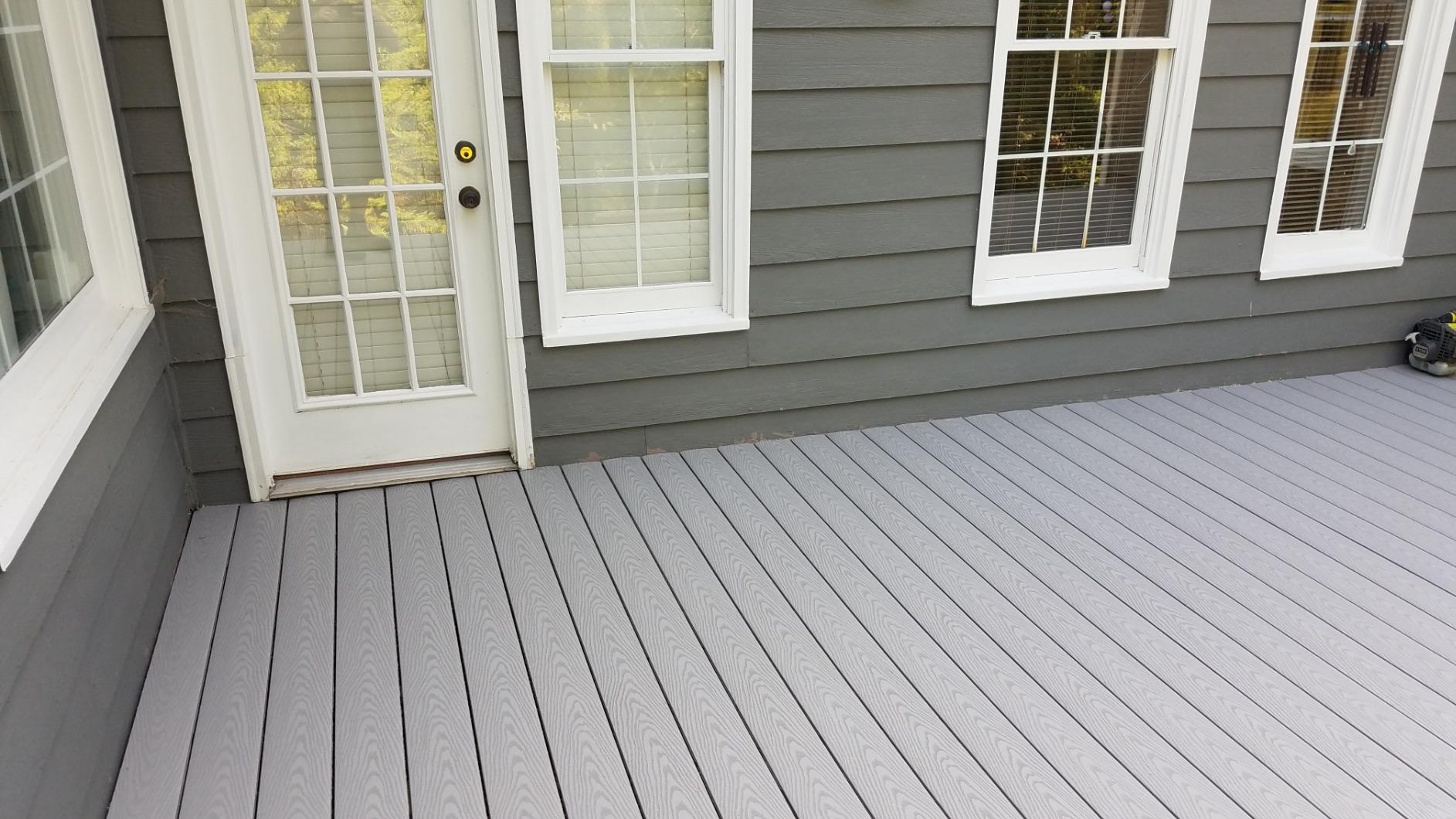 Trex Hideaway Universal Hidden Deck Fastener Clip 500 SQFT Bucket Customer Review Trex Hideaway Universal Hidden Deck Fastener Clip 500 SQFT Bucket - Customer Photo 2