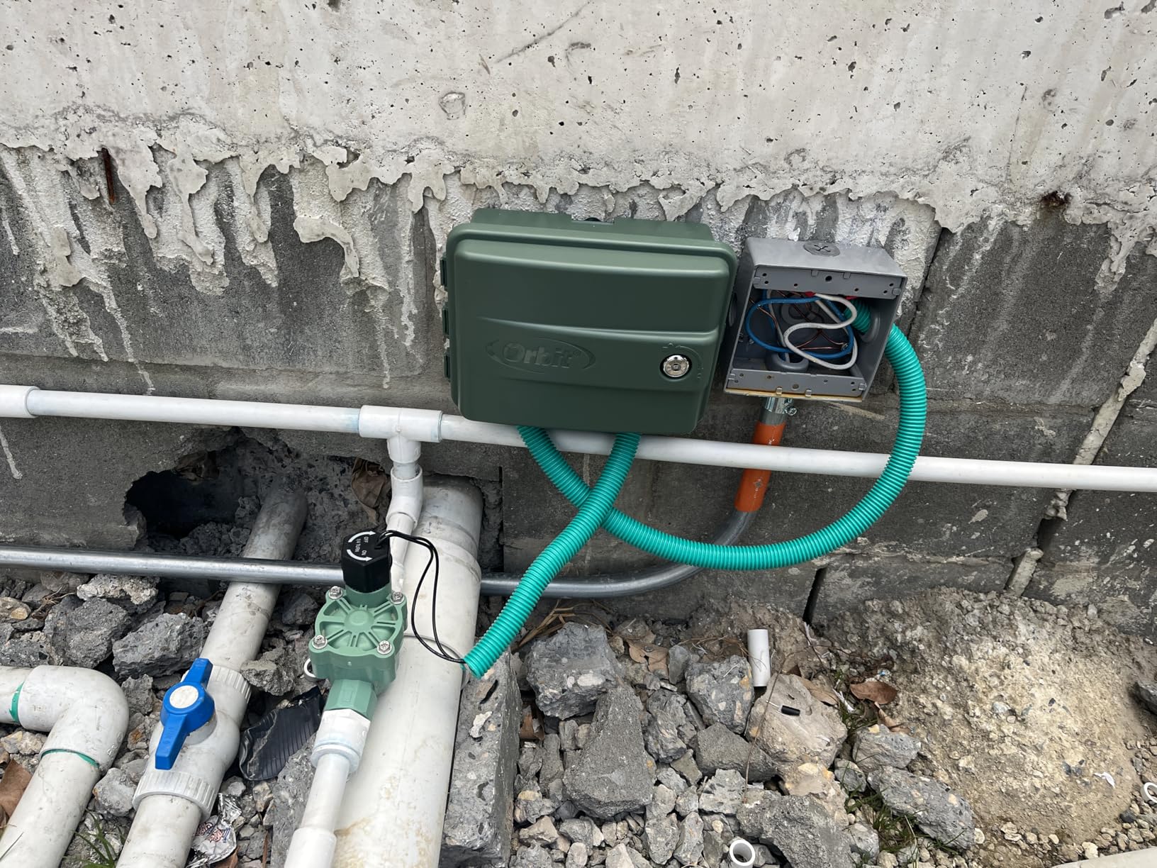 Orbit 57900 12-Station Outdoor Swing Panel Sprinkler System Timer - Customer Photo 1