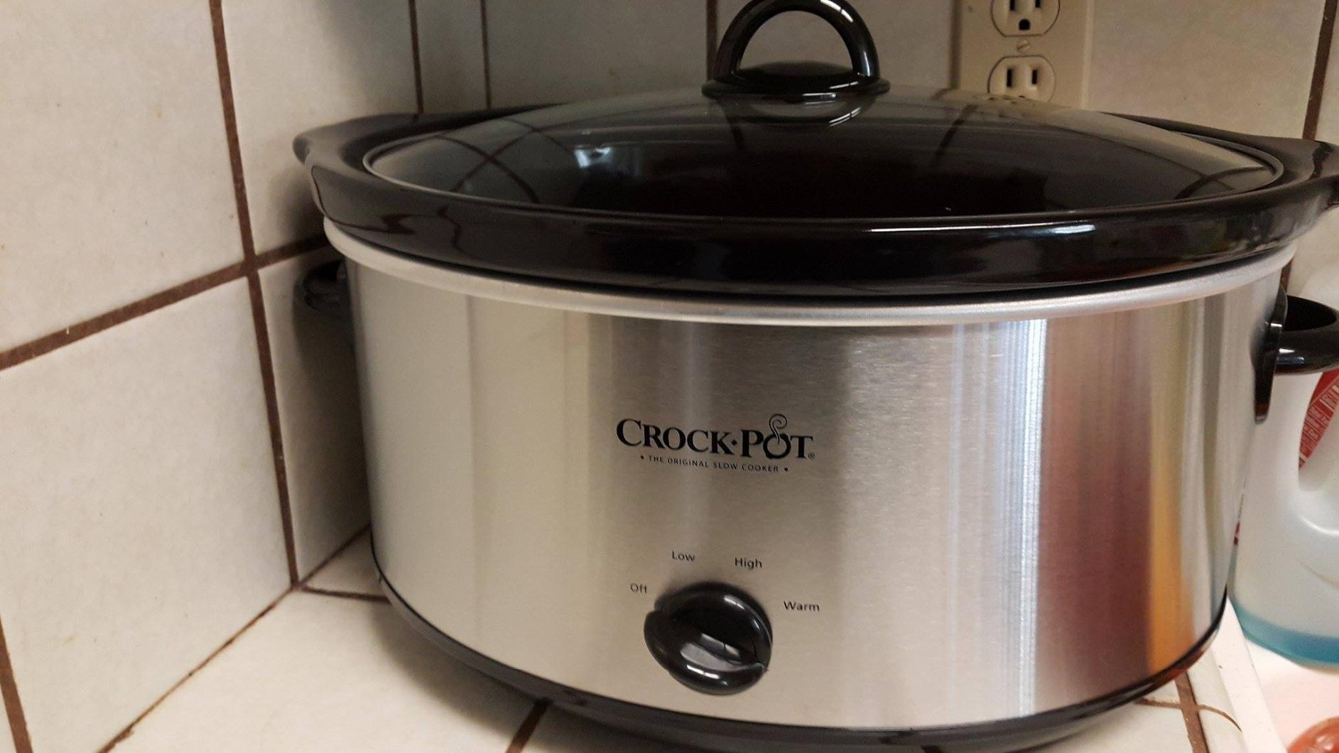 Crock-Pot 7 Quart Oval Manual Slow Cooker, Stainless Steel (SCV700-S-BR), Versatile Cookware for Large Families or Entertaining Customer Review Crock-Pot 7 Quart Oval Manual Slow Cooker, Stainless Steel (SCV700-S-BR), Versatile Cookware for Large Families or Entertaining - Customer Photo 1