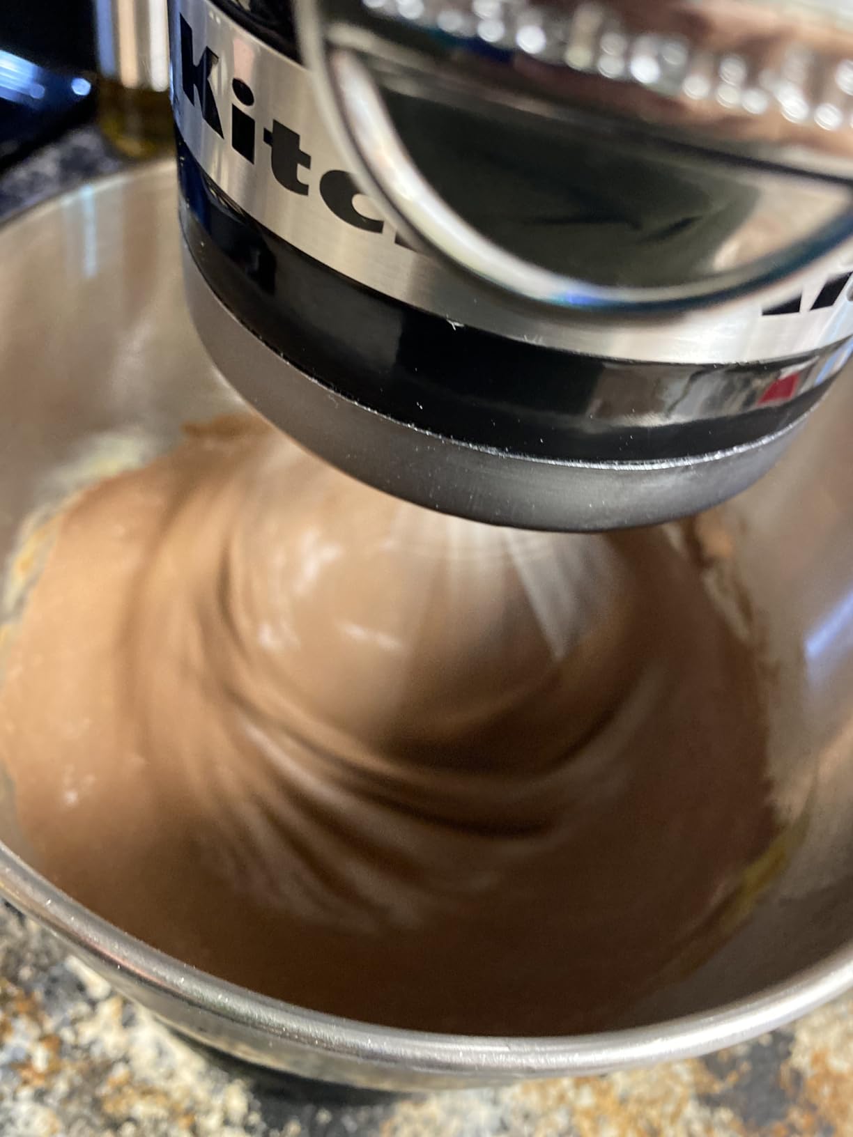 KitchenAid Classic Series 4.5 Quart Tilt-Head Stand Mixer K45SS, Onyx Black - Customer Photo 2