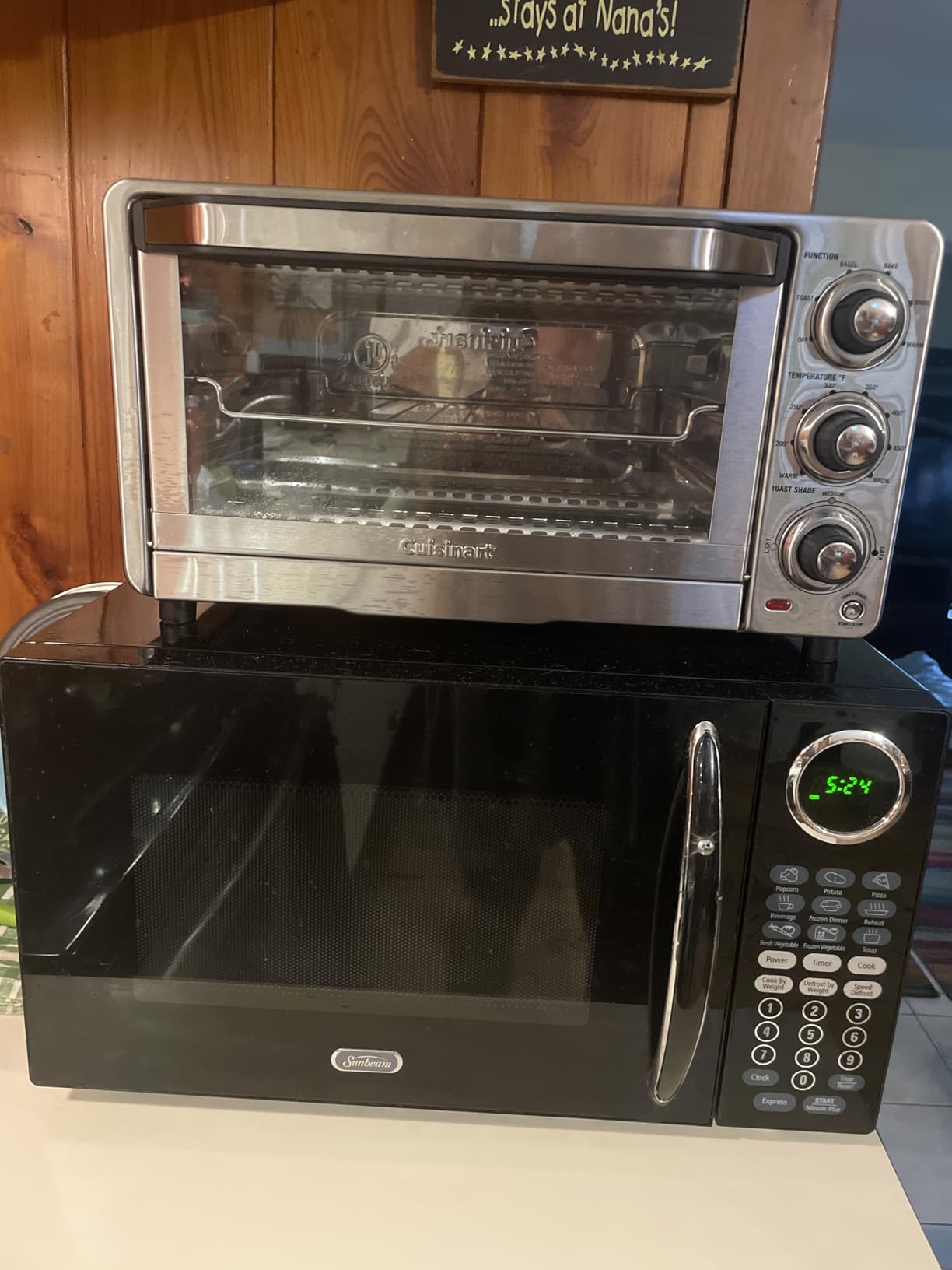 Cuisinart Custom Classic Toaster Oven Broiler, 1800 Watt Countertop Toaster Oven to Bake, Broil, and Toast, Non-Stick Interior, Consistent Toast Control, Brushed Stainless Steel/Black, TOB-40N Customer Review Cuisinart Custom Classic Toaster Oven Broiler, 1800 Watt Countertop Toaster Oven to Bake, Broil, and Toast, Non-Stick Interior, Consistent Toast Control, Brushed Stainless Steel/Black, TOB-40N - Customer Photo 1