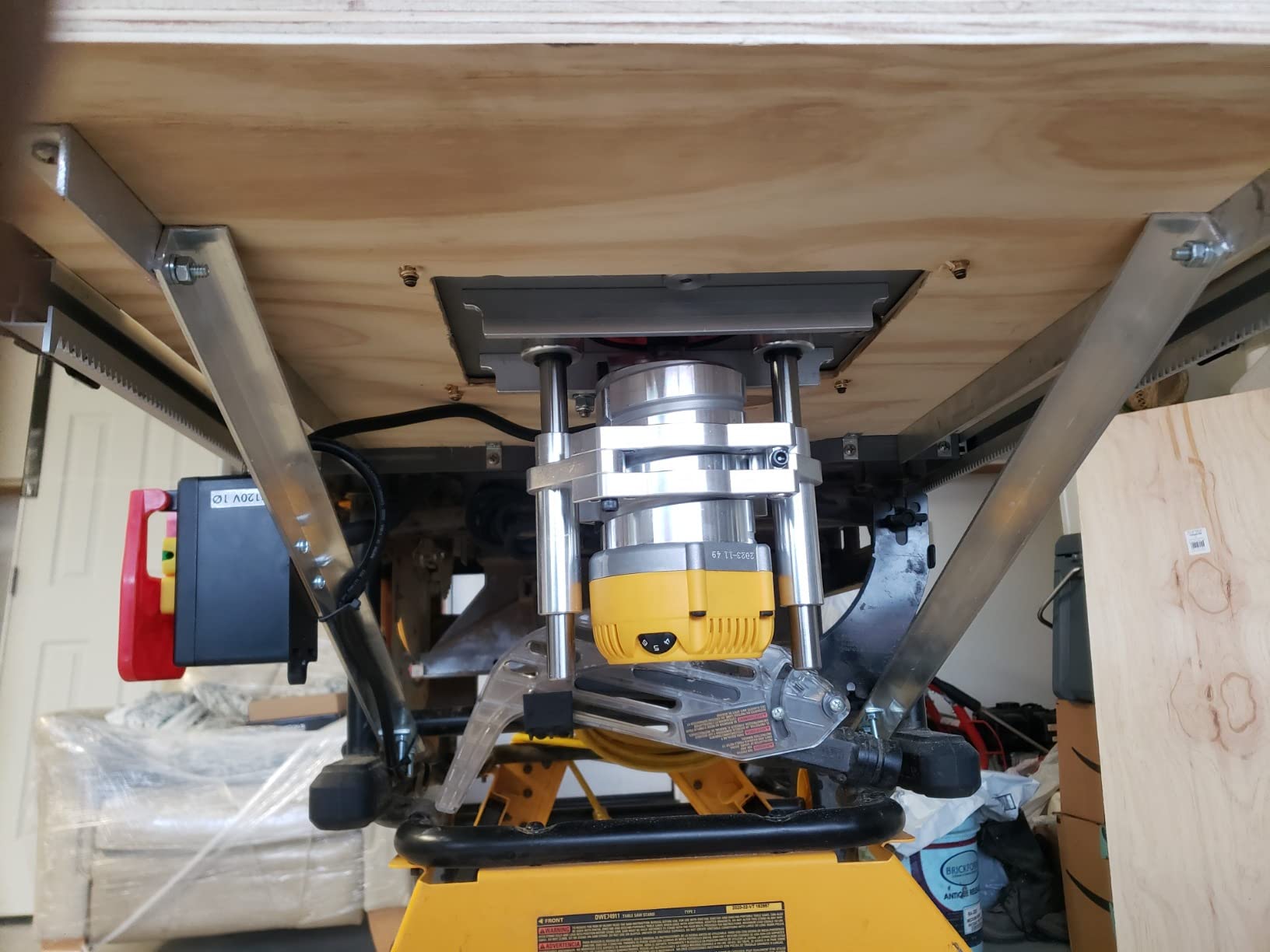 JessEm 02310 Rout-R-Lift II Router Lift For 3.5 Inch Diameter Motors Customer Review JessEm 02310 Rout-R-Lift II Router Lift For 3.5 Inch Diameter Motors - Customer Photo 1