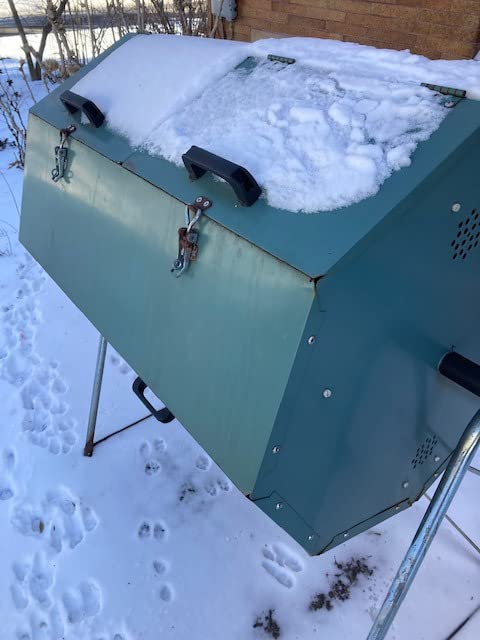 Jora Outdoor Compost Tumbler - Dual Chambers, Dual Doors & Galvanized Steel Construction - 33 Gallon Capacity - Rotating, Heat Generating, Insulated Compost Bin Customer Review Jora Outdoor Compost Tumbler - Dual Chambers, Dual Doors & Galvanized Steel Construction - 33 Gallon Capacity - Rotating, Heat Generating, Insulated Compost Bin - Customer Photo 1