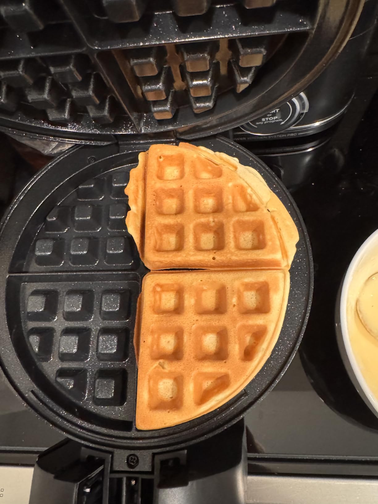 BLACK+DECKER Flip Waffle Maker, Silver, WM1404S, 4 Belgian Waffles - Customer Photo 1