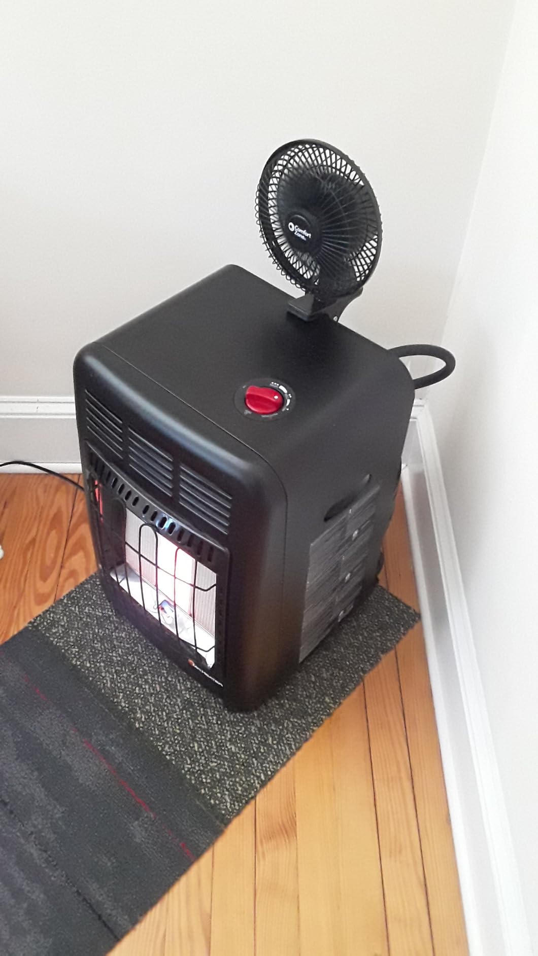 Mr. Heater MH18CH Radiant Cabinet LP Heater, Black Customer Review Mr. Heater MH18CH Radiant Cabinet LP Heater, Black - Customer Photo 2