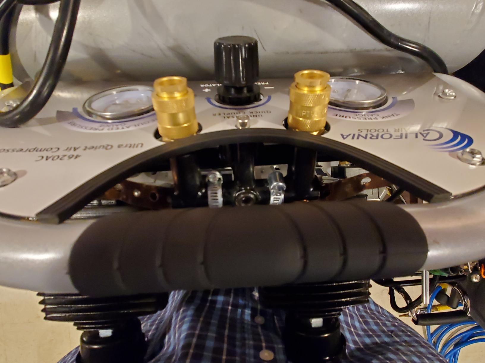 California Air Tools 4620AC Powerful 2.0 HP Ultra Quiet and Oil-Free Air Compressor, 4.6 Gallon Tank Capacity, 70 dB Noise Level, Electric, Portable, 110v / 60hz, Silver - Customer Photo 1