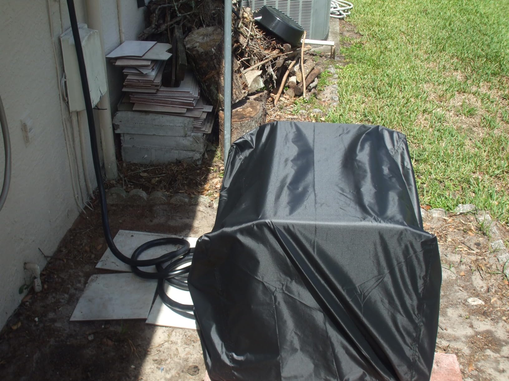 Westinghouse Outdoor Power Equipment WGen Generator Cover - Universal Fit For Portable Generators Up to 9500 Rated Watts Customer Review Westinghouse Outdoor Power Equipment WGen Generator Cover - Universal Fit For Portable Generators Up to 9500 Rated Watts - Customer Photo 2