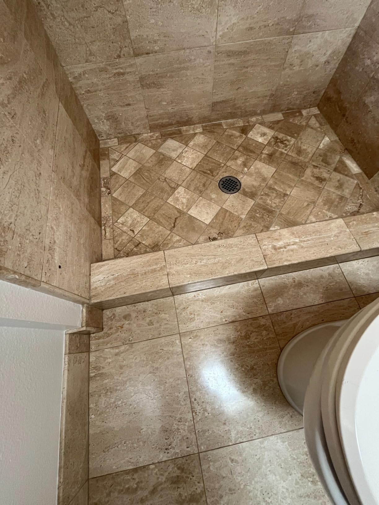 Wet Look Natural Stone Sealer. Durable, Long-Lasting Gloss Protection. Interior and Exterior Pavers, Slate, Sandstone, Travertine, Flagstone, Driveways, Garage Floors, etc. Black Diamond Stoneworks - Customer Photo 1