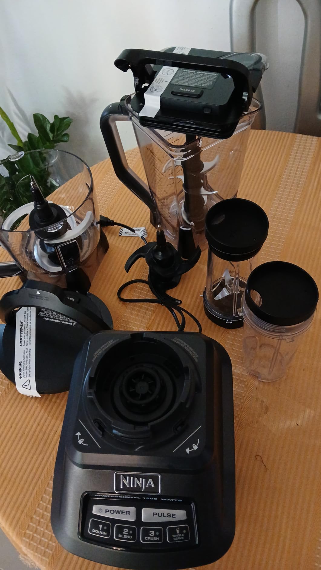 Ninja Mega Kitchen System, 1500W, 72 oz. Full-Size Blender & 8-Cup Food Processor with (2) 16 oz. To-Go Cups, Total Crushing Technology - Smoothies, Ice Crushing, Purees, Dough & More, Black, BL770 - Customer Photo 1