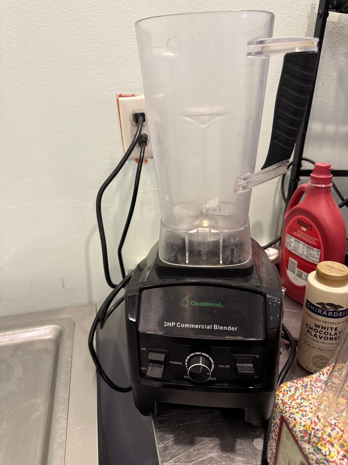 Cleanblend Commercial Blender with 5-Year Full Warranty - 1800W, 3HP, 64oz High-Performance Professional Countertop Blender with Stainless Steel Blades - Customer Photo 1