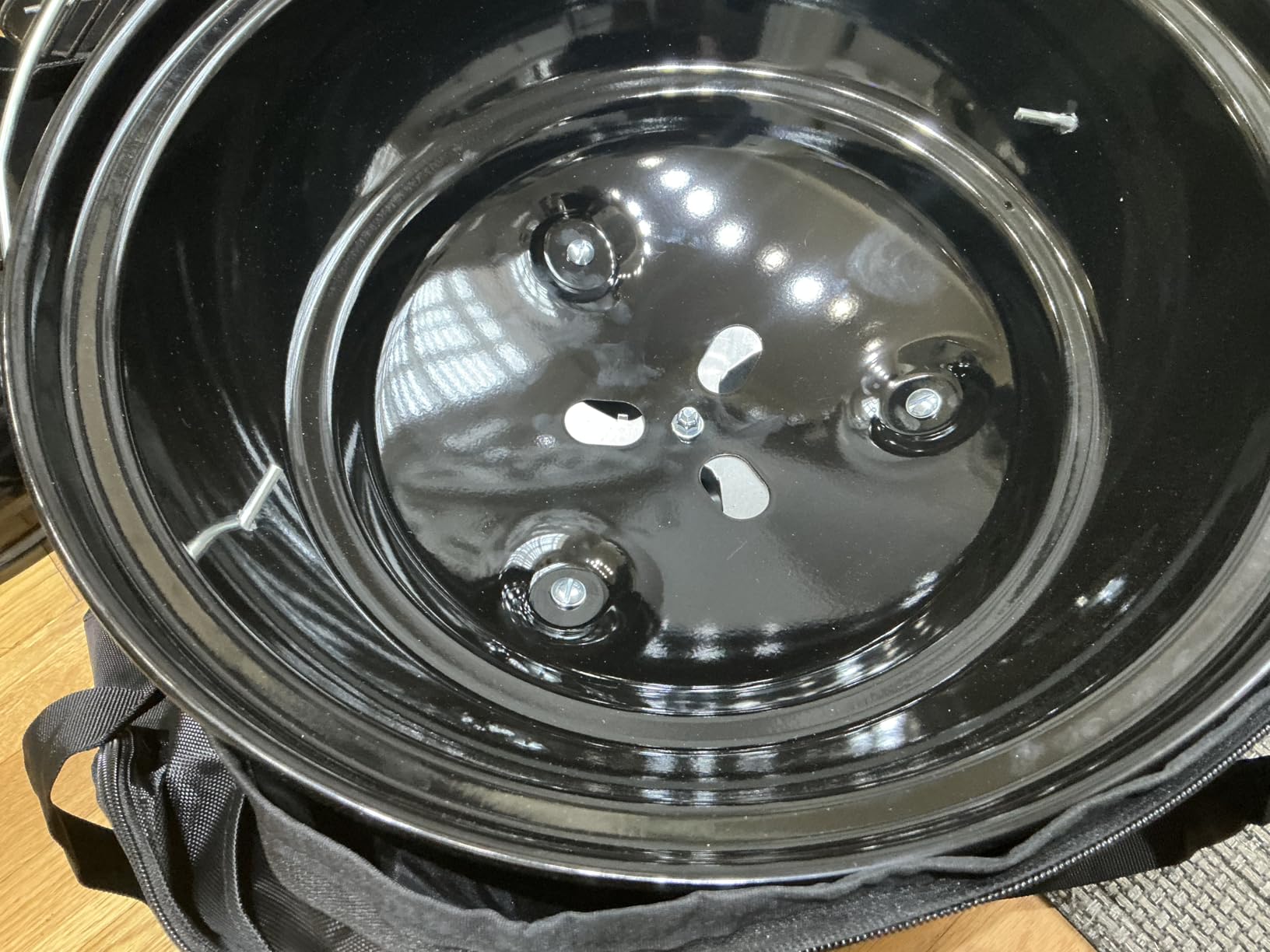 Weber Jumbo Joe Charcoal Grill, 18-Inch, Black - Lightweight Portable Kettle BBQ Grill with Tuck-N-Carry Lid Lock for Camping, Tailgating & Outdoor Cooking customer photo 1