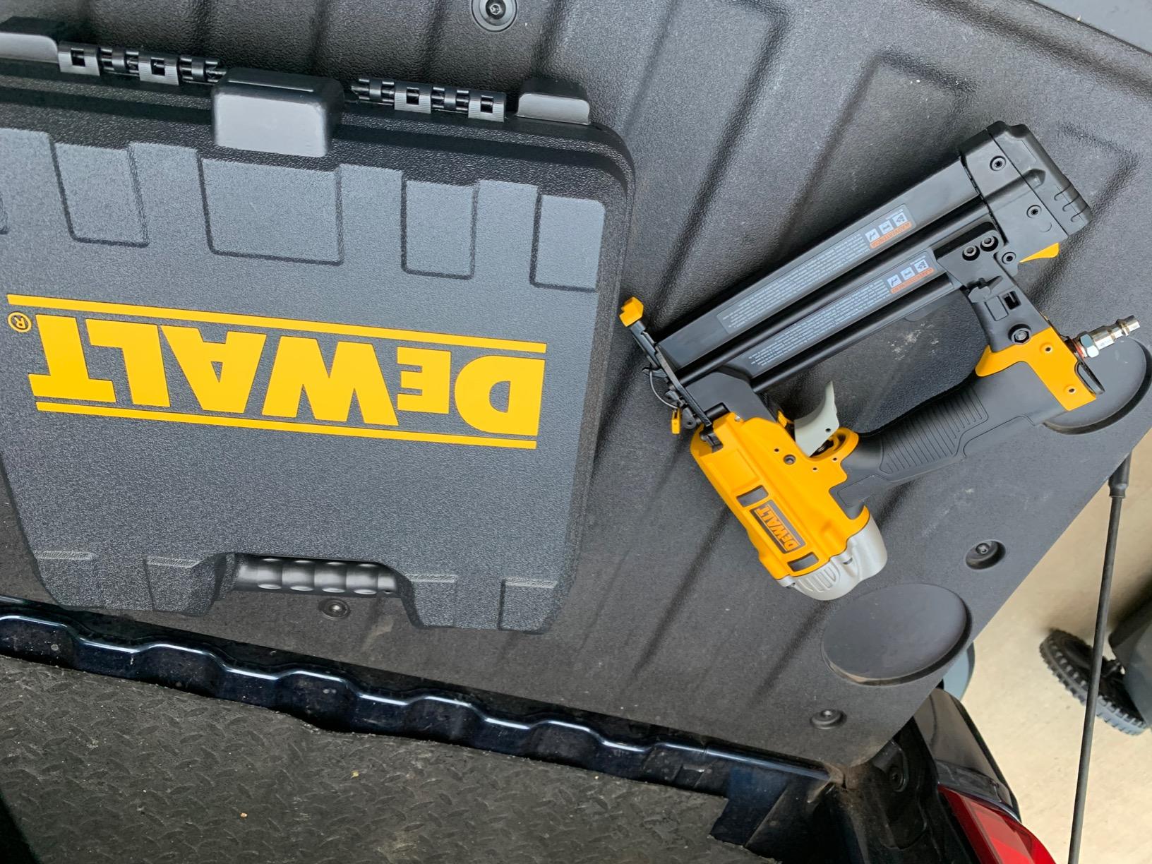 DEWALT Brad Nailer Kit, 18GA, 5/8-Inch to 2-Inch, Pneumatic (DWFP12231) Customer Review DEWALT Brad Nailer Kit, 18GA, 5/8-Inch to 2-Inch, Pneumatic (DWFP12231) - Customer Photo 1