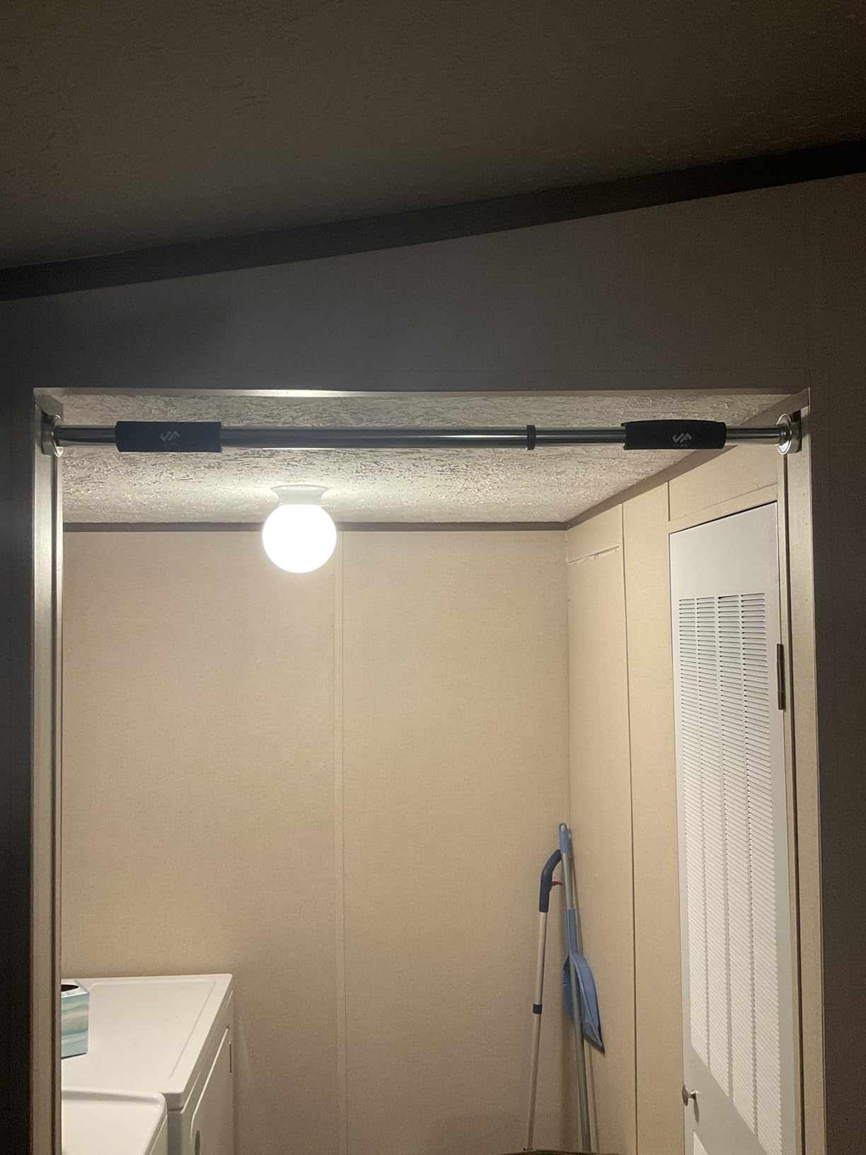 JFIT Deluxe Multi Exercise Doorway Pull-Up Bar with Comfort Grips, 40-Inch - Customer Photo 2