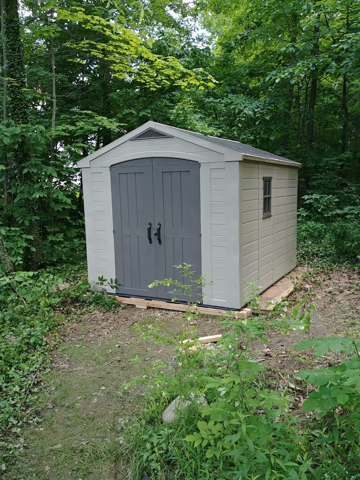 Keter Factor 8 x 11 Foot All Weather Resin Outdoor Storage Shed with 2 Shelves Included and Built-in Ventilation for Backyard Organization, Taupe Customer Review Keter Factor 8 x 11 Foot All Weather Resin Outdoor Storage Shed with 2 Shelves Included and Built-in Ventilation for Backyard Organization, Taupe - Customer Photo 1