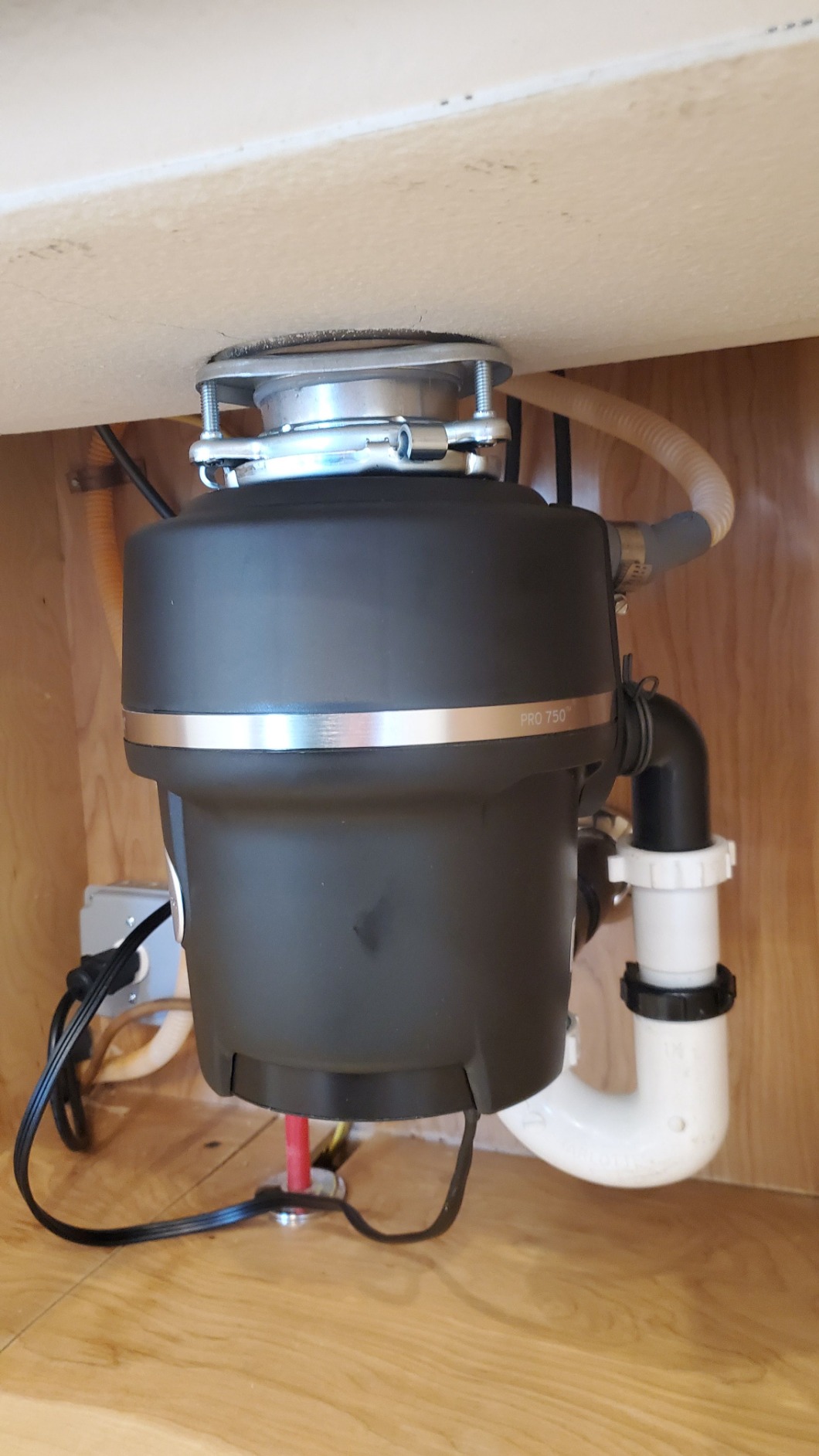 InSinkErator Evolution Pro 3/4 hp Continuous Feed Garbage Disposal w SoundSeal - Customer Photo 2
