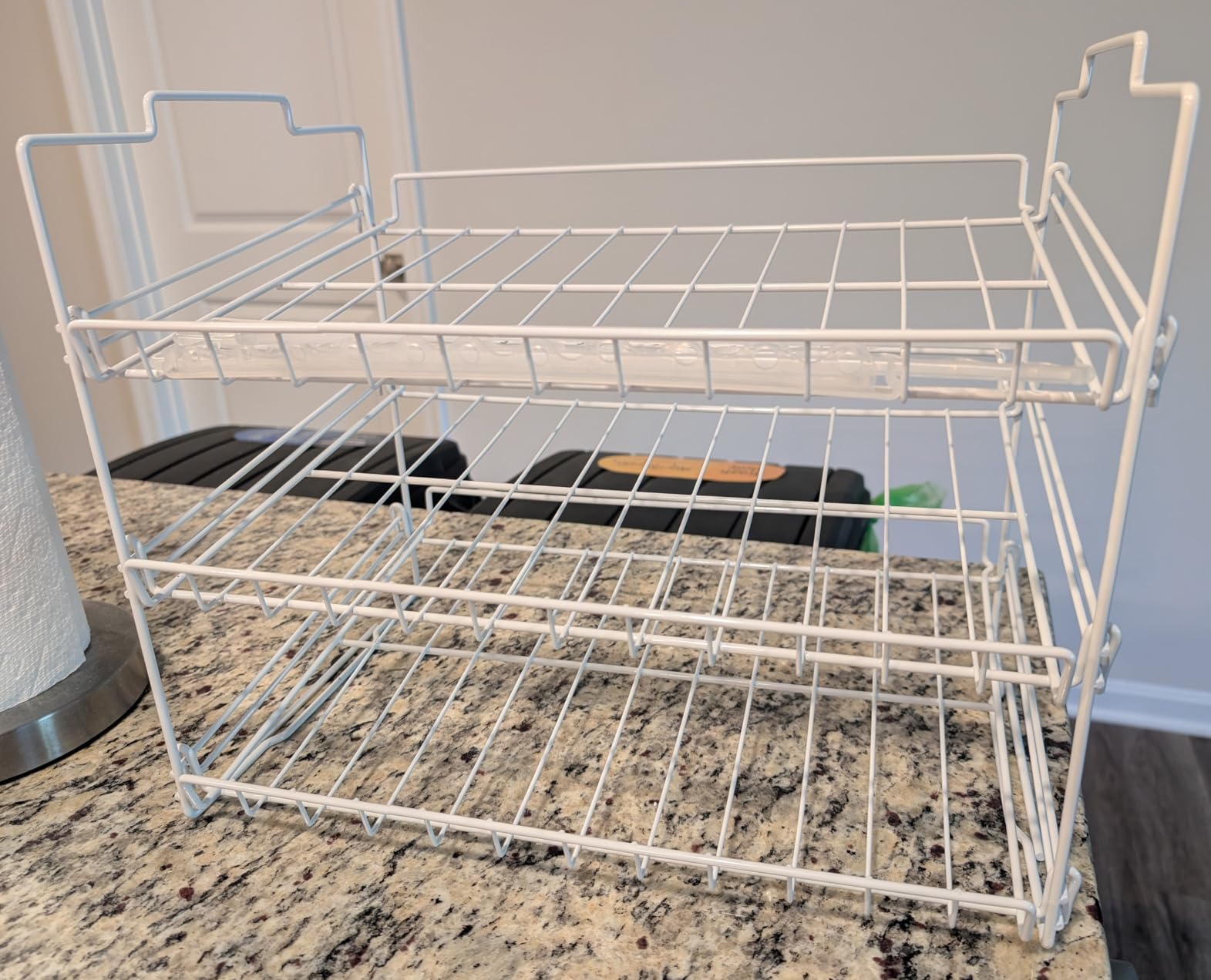 Deco Brothers Stackable Can Rack Organizer for Kitchen and Pantry, Holds Upto 36 Cans, Chrome Finish - Customer Photo 2