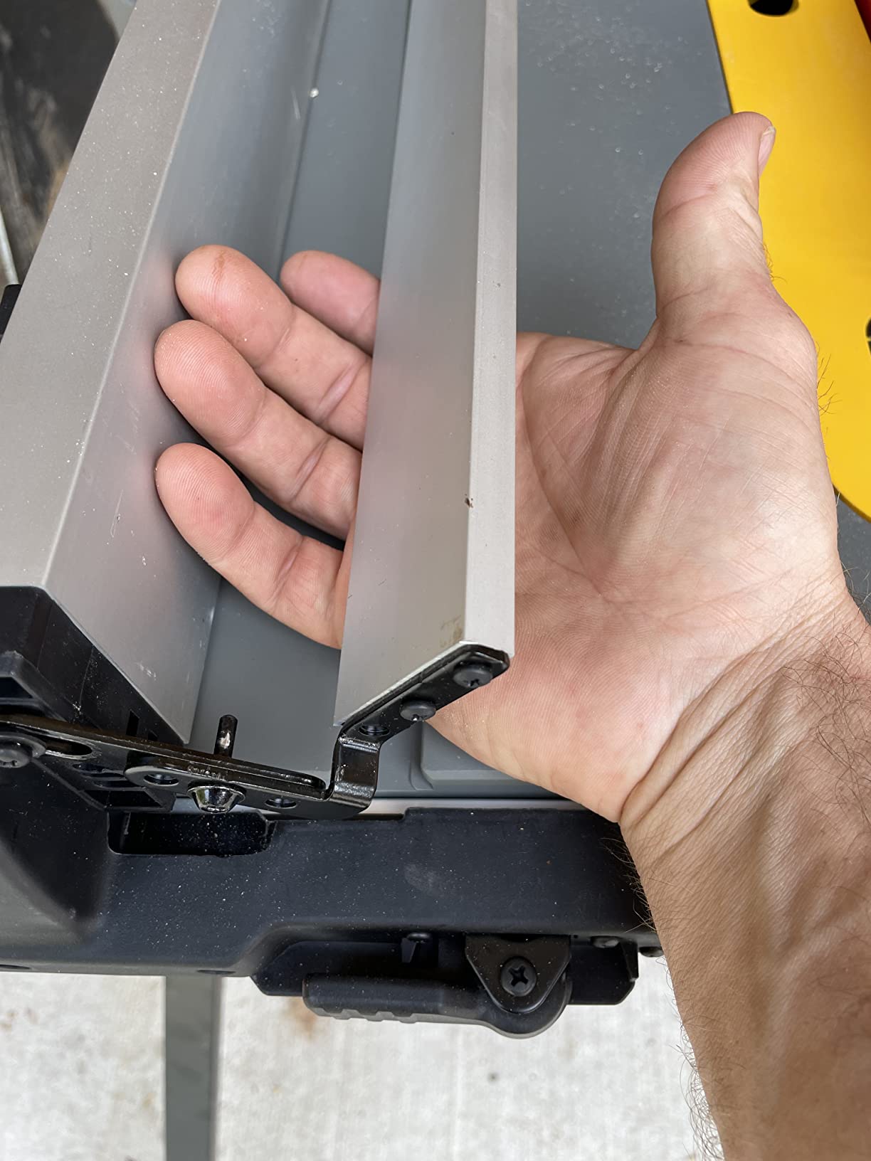 DEWALT Table Saw 10 Inch with Foldable Rolling Table Saw Stand, 15 Amp, 4800 RPM, 32-1/2-Inch Rip Capacity (DWE7491RS) - Customer Photo 5