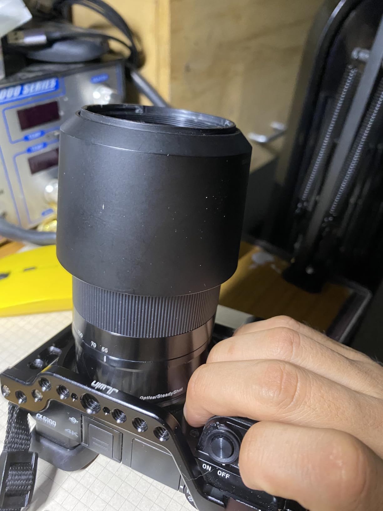 Sony E 55-210mm F4.5-6.3 OSS Telephoto Zoom Lens for Sony E-Mount Cameras - Customer Photo 1